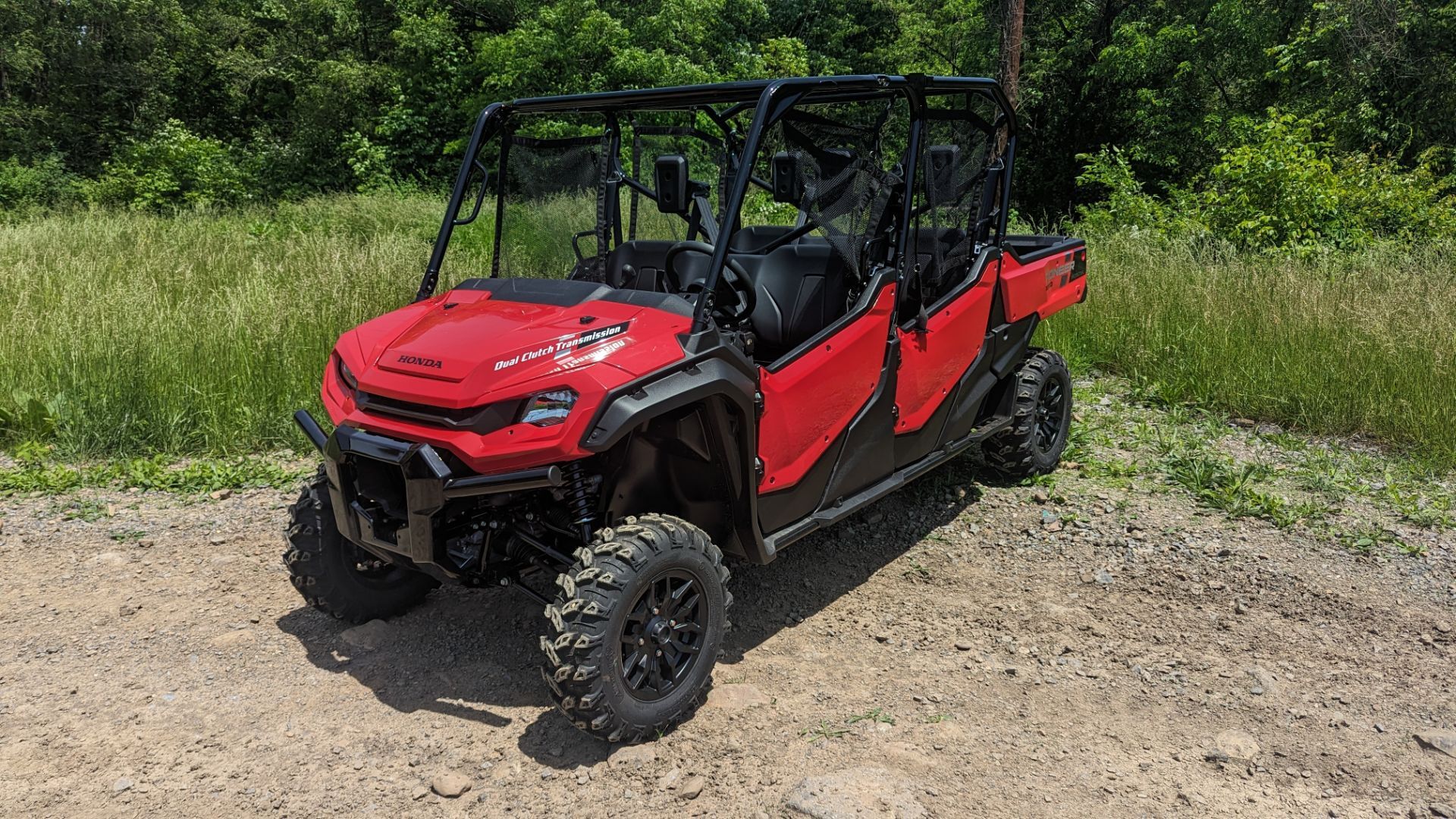 2025 Honda Pioneer 1000-6 Deluxe Crew in winchester VA