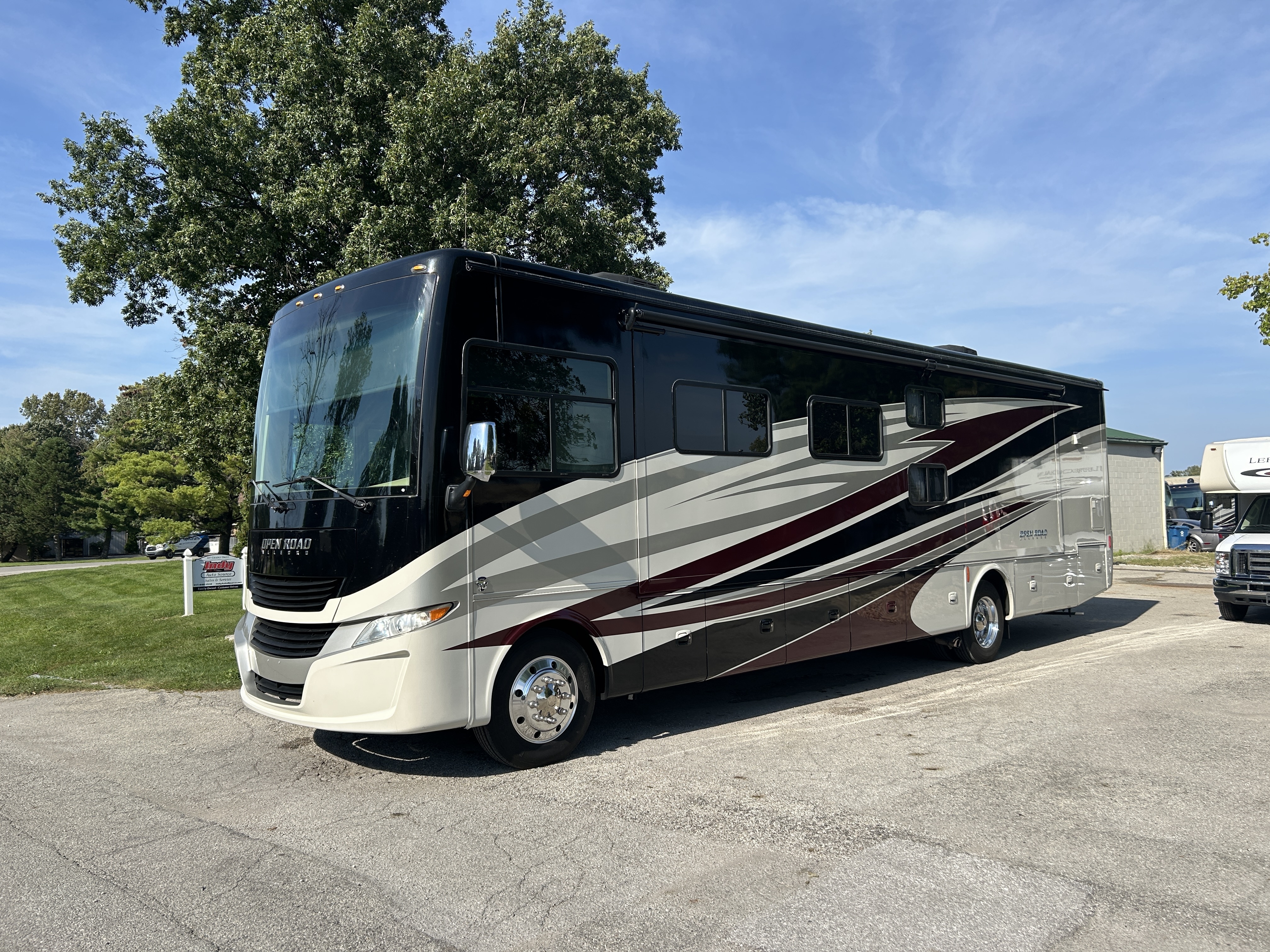 2019 Tiffin Motorhomes OPEN ROAD ALLEGRO 36 UA in carmel IN