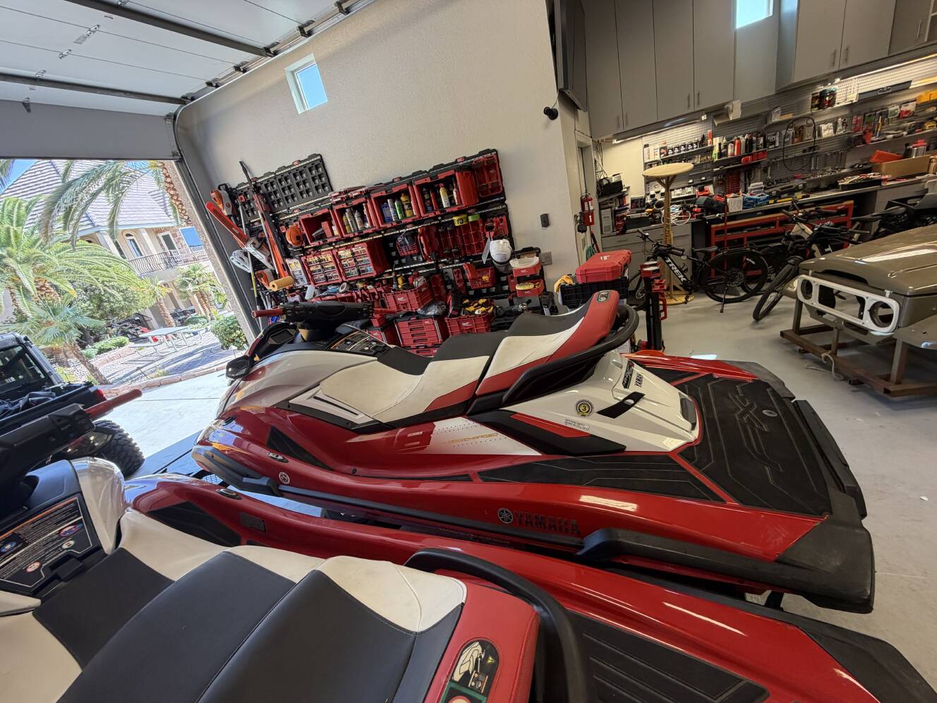 A photo of this 2021 Yamaha WAVERUNNER FX CRUISER SVHO