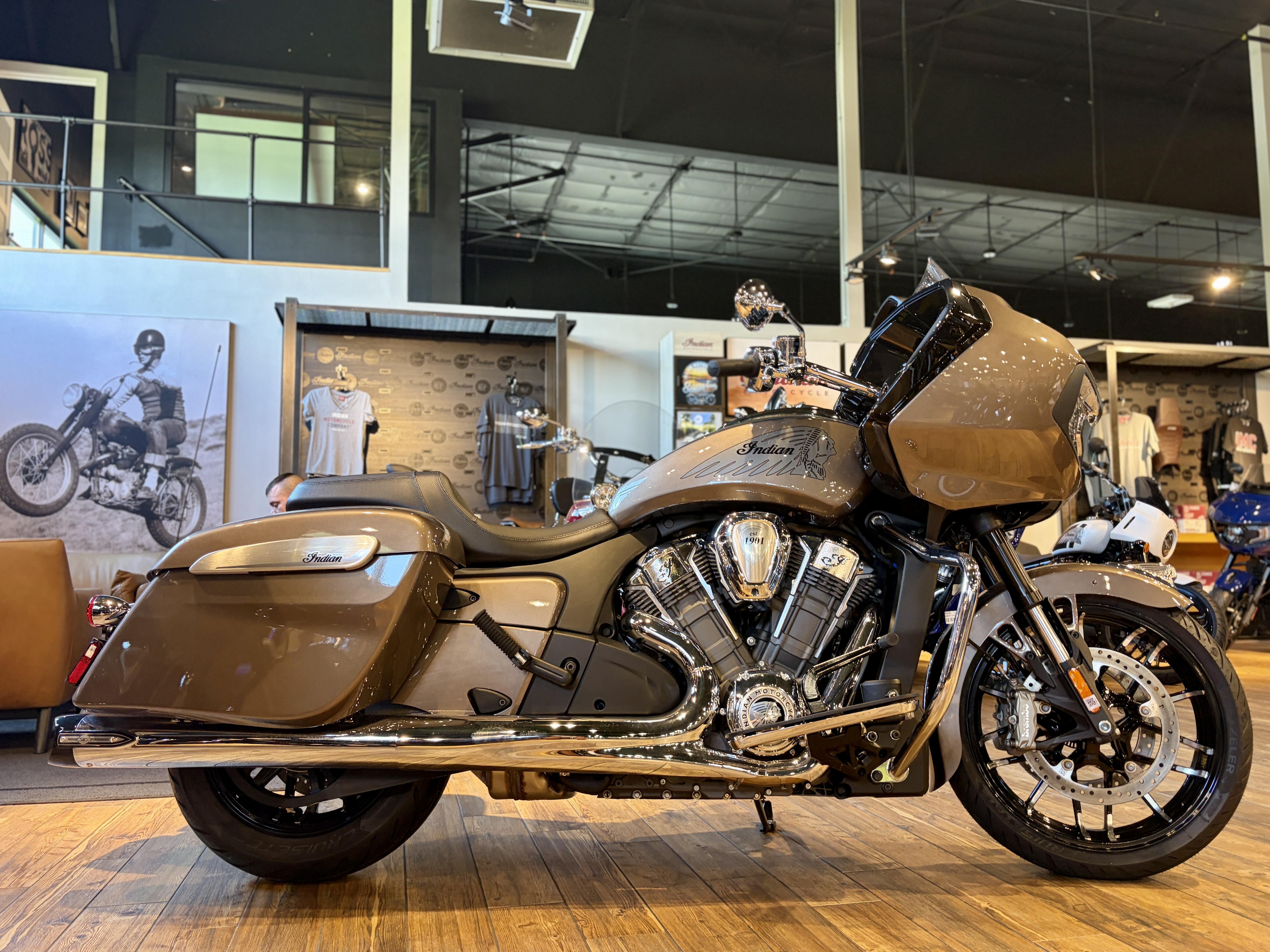 2026 Indian Motorcycle CHALLENGER LT BASE in Sanford, FL