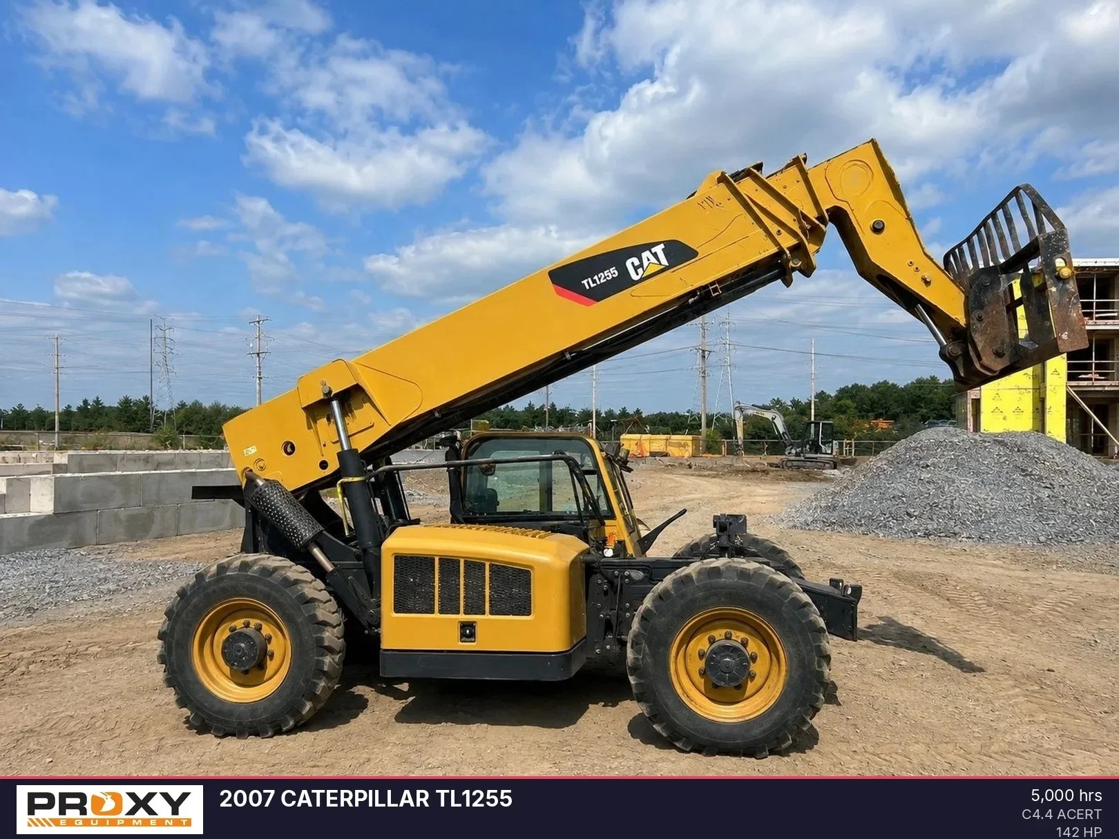 2007 CATERPILLAR TL1255 in Newark, NJ