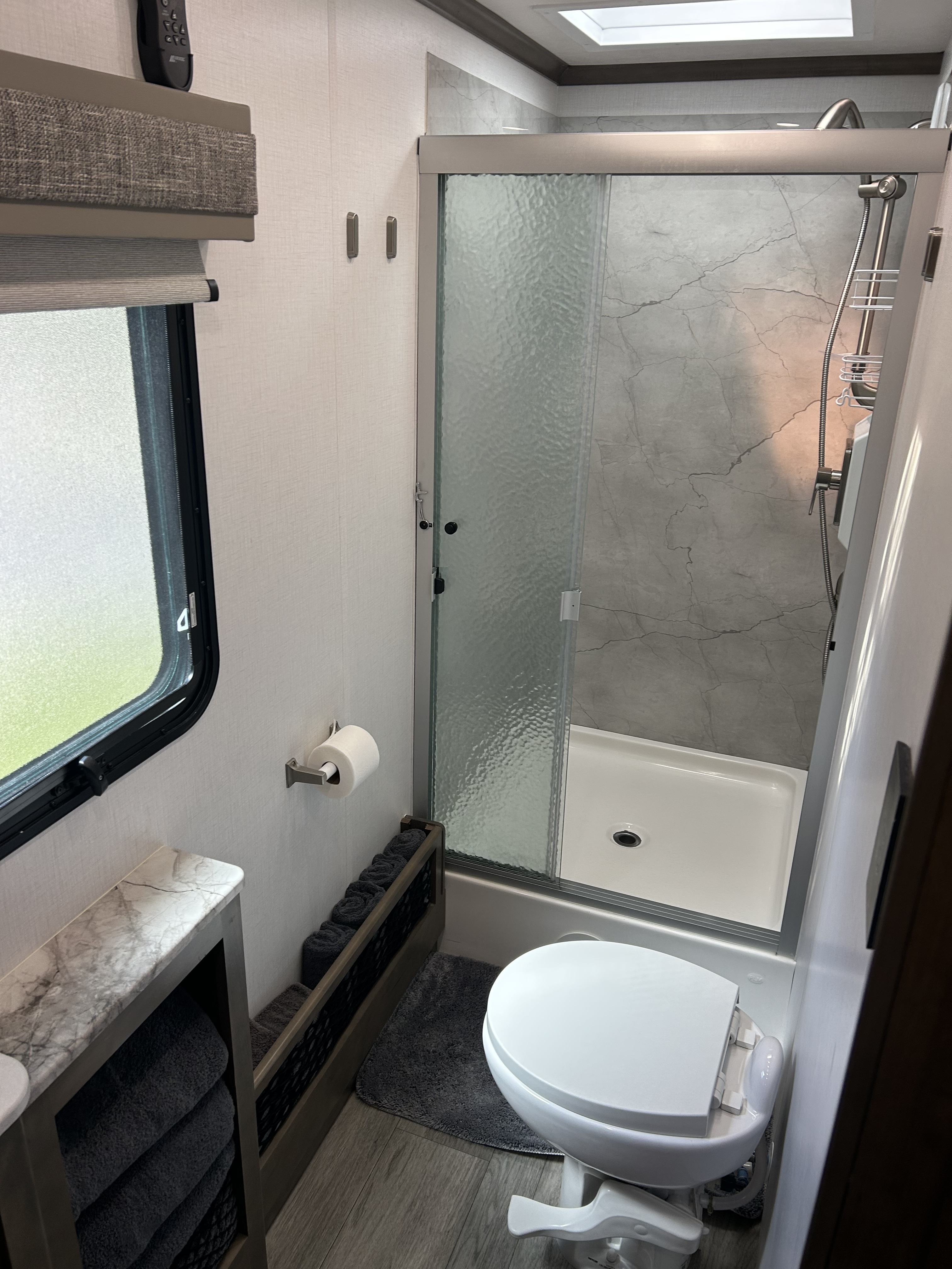 2024 Dynamax Corp EUROPA 31SS RV