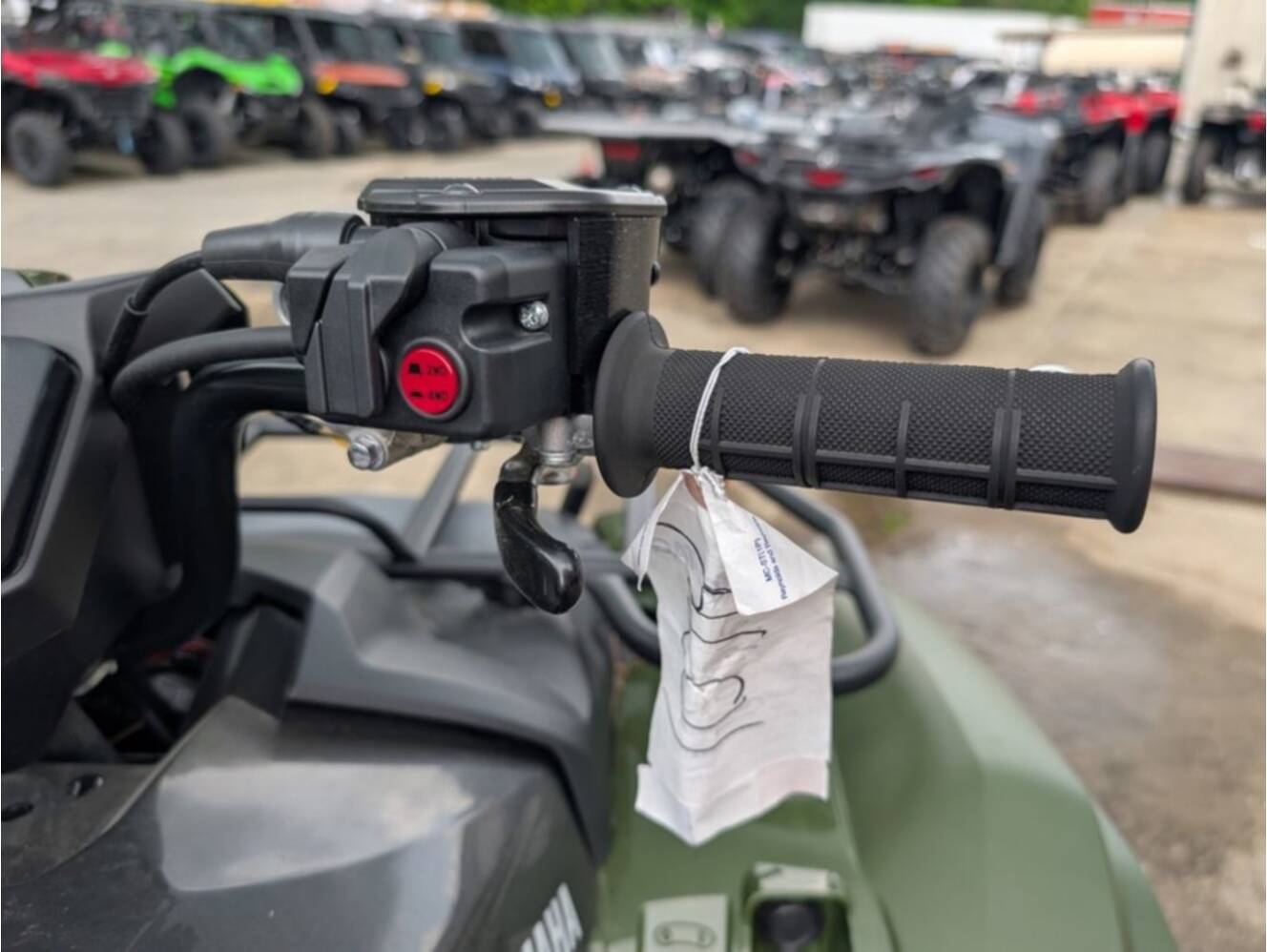 A photo of this 2025 Yamaha Kodiak 700 EPS