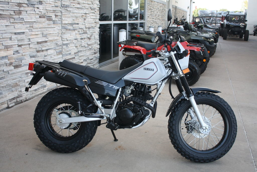 2027 Yamaha TW200V1 200 in Hudson Oaks, TX