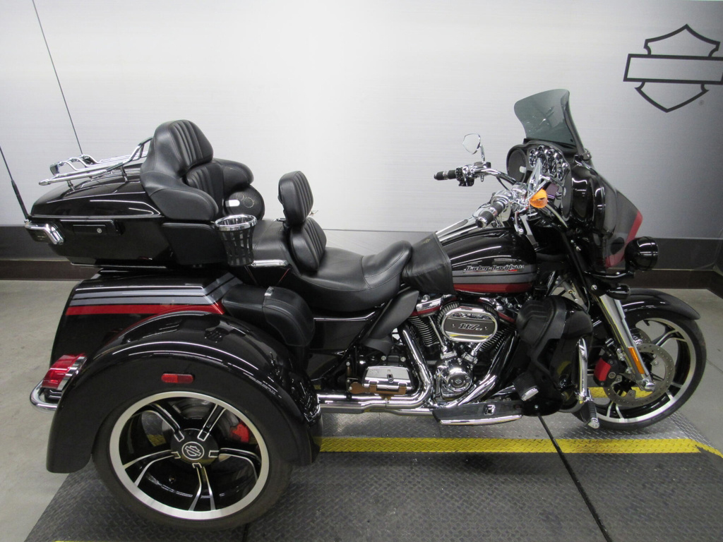 2020 Harley-Davidson Trike CVO Tri Glide CVO in Goodyear, AZ