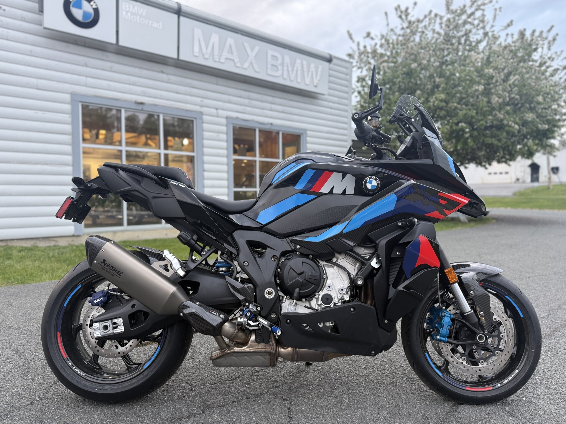 2026 BMW M1000XR 1000 XR in Brunswick, NY