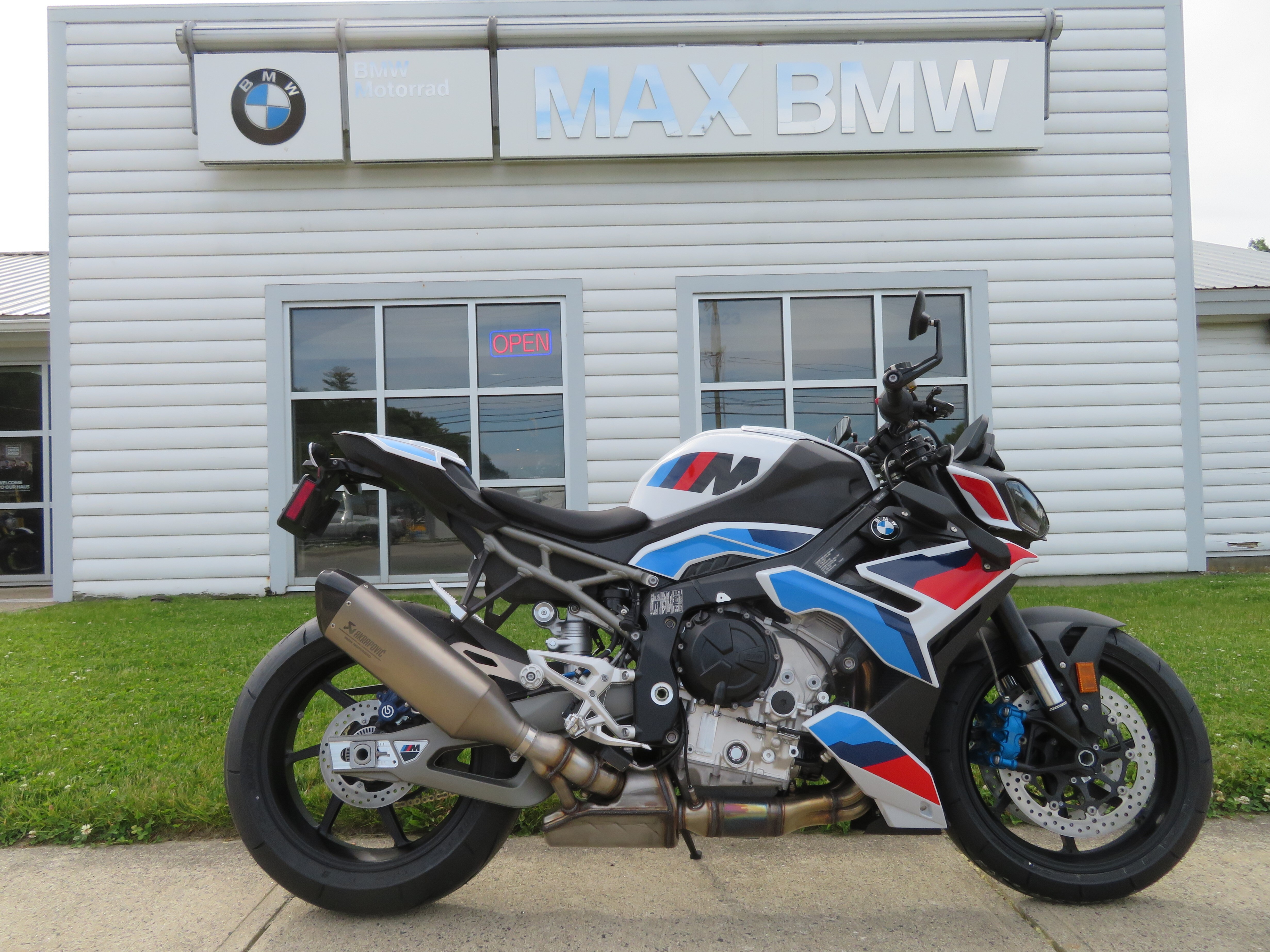 2026 BMW M1000R 1000 R in North Hampton, NH