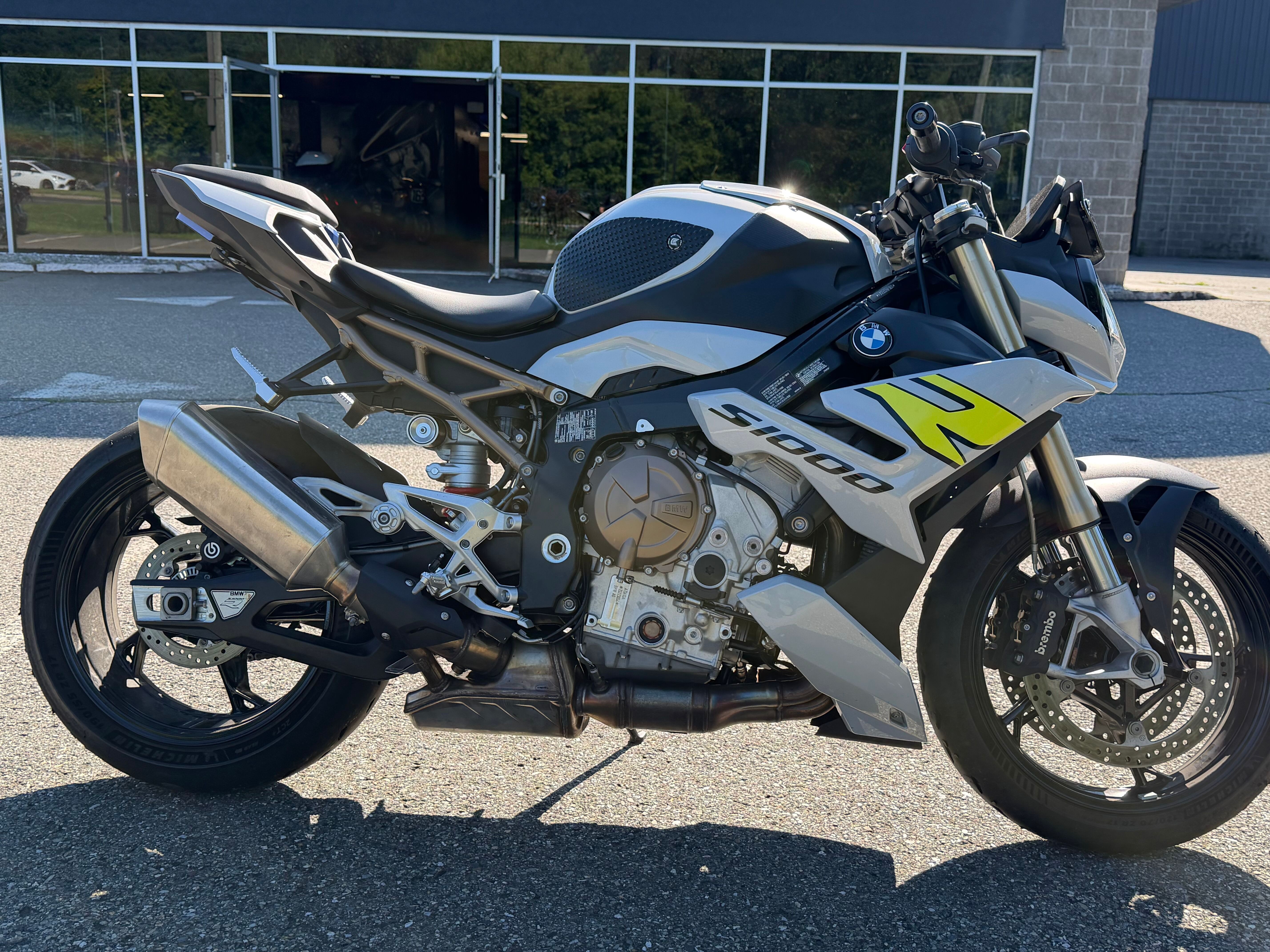 2022 BMW S1000R R in New Milford, CT