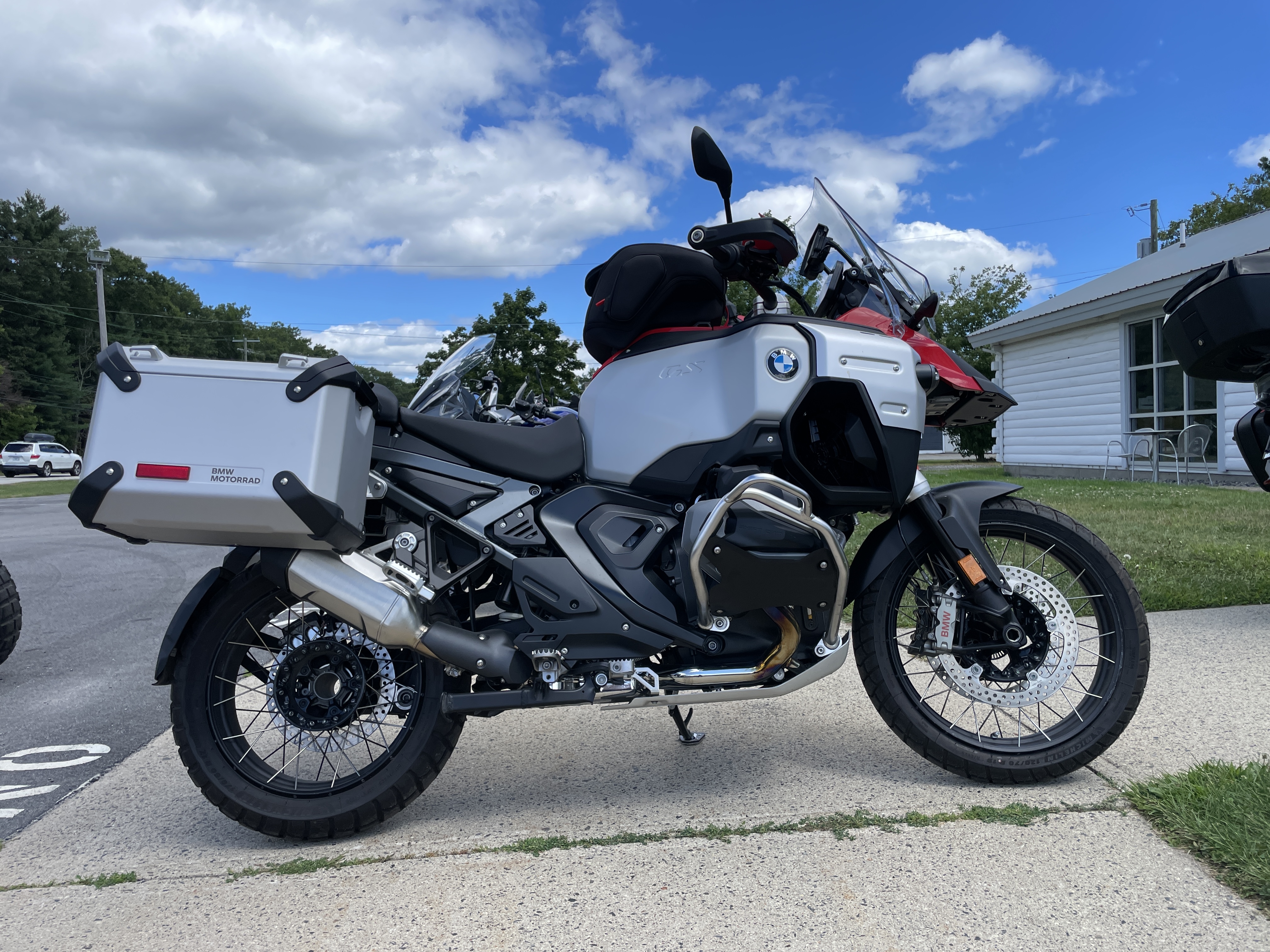 2025 BMW R1300GS ADVENTURE in North Hampton, NH