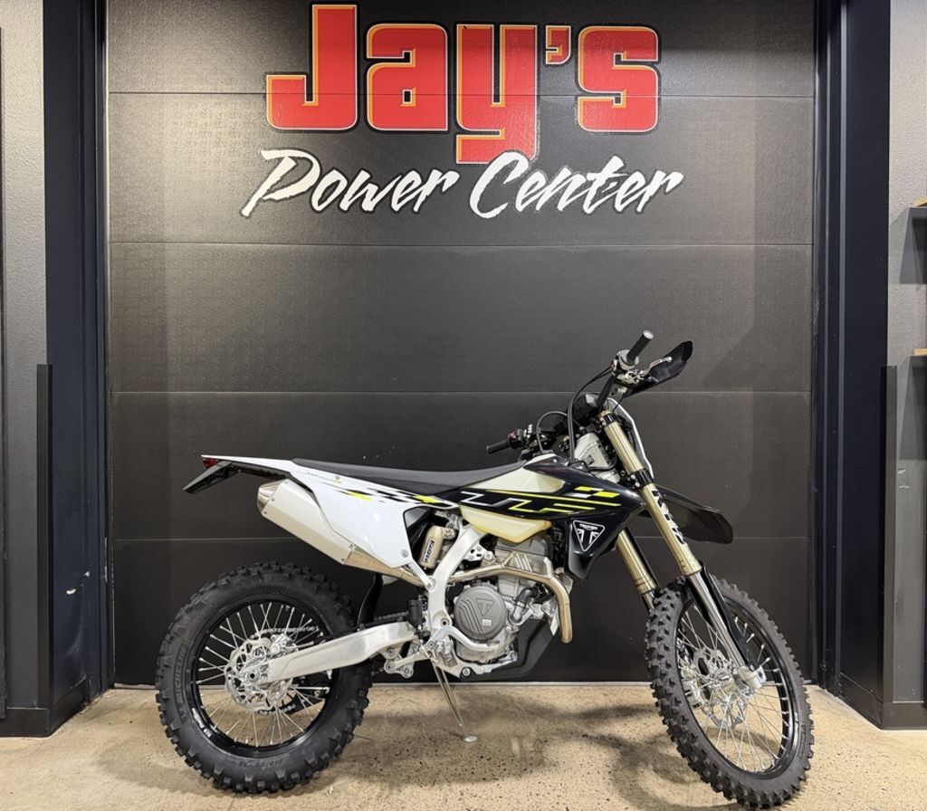2026 Triumph TF 250-E Jet Black/Pure White 250-E in Reedsburg, WI