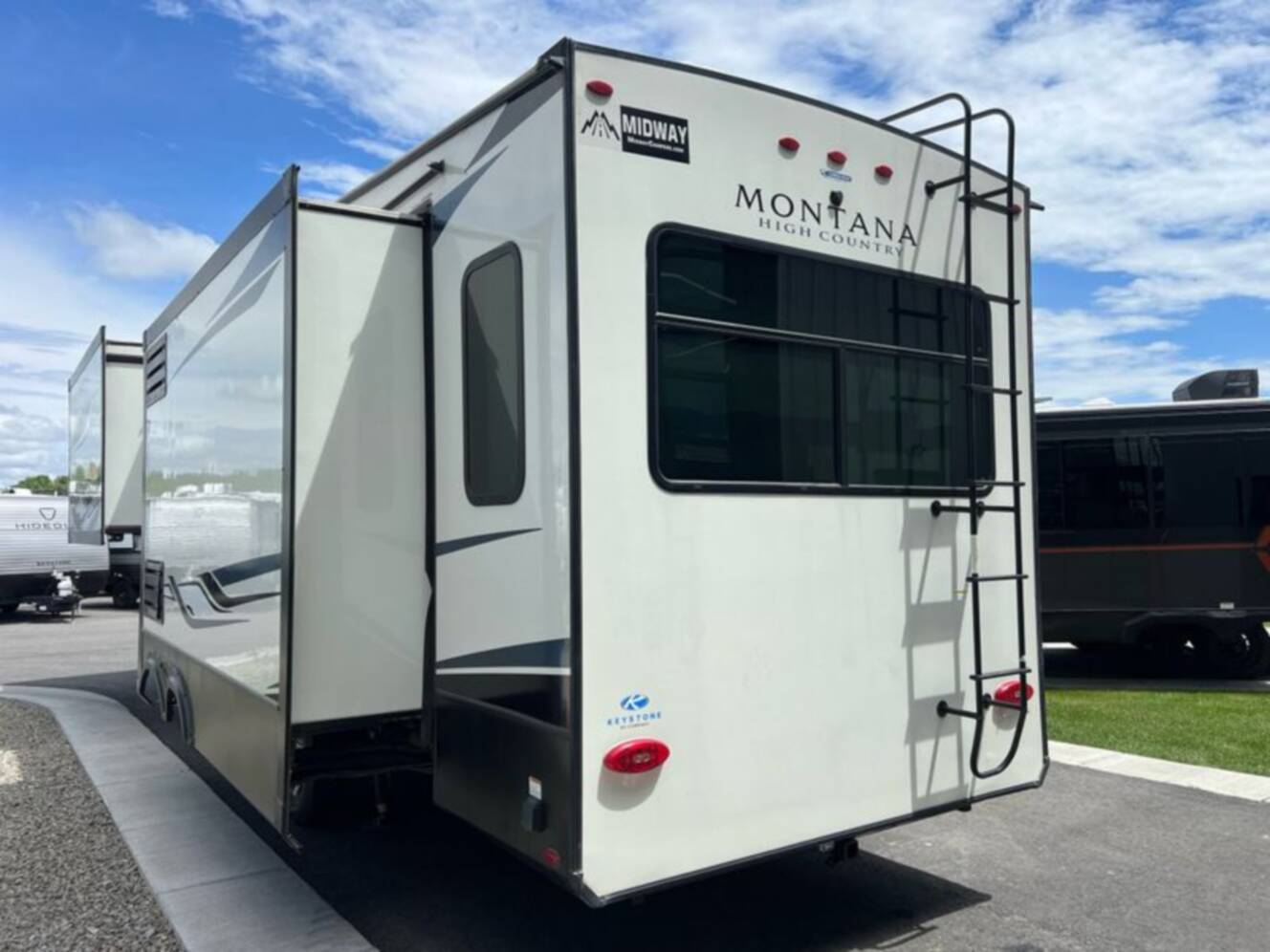 A photo of this 2023 Keystone Montana High Country 295RL