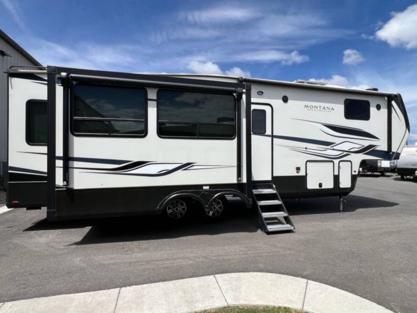 A photo of this 2023 Keystone Montana High Country 295RL