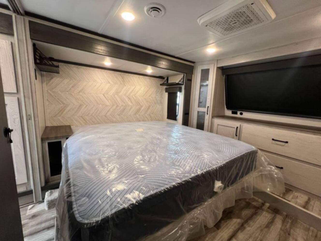 A photo of this 2023 Keystone Montana High Country 295RL