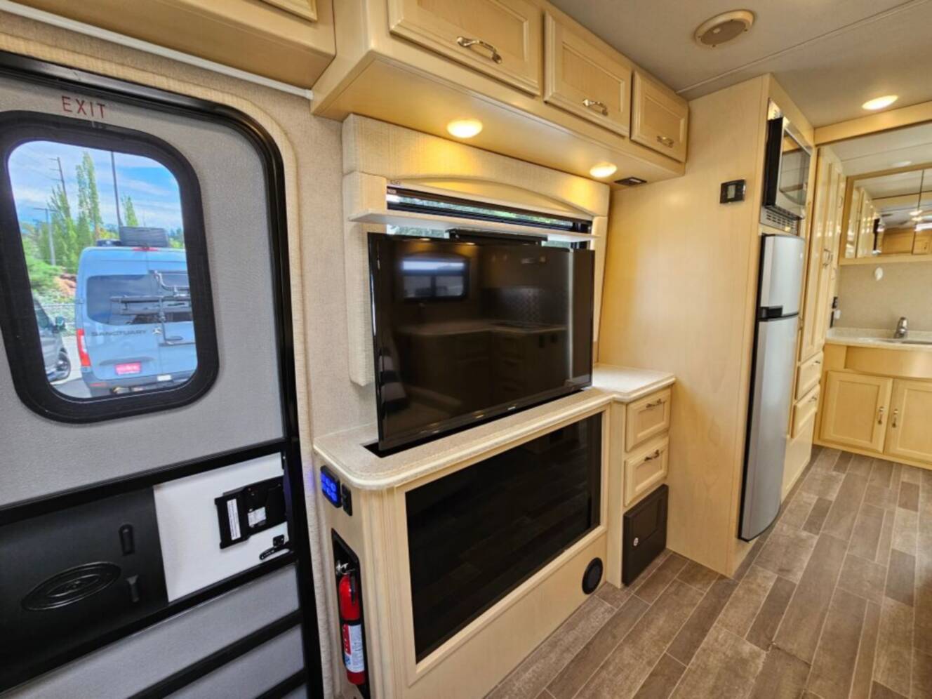 A photo of this 2019 Regency Rv Ultra Brougham 25MB