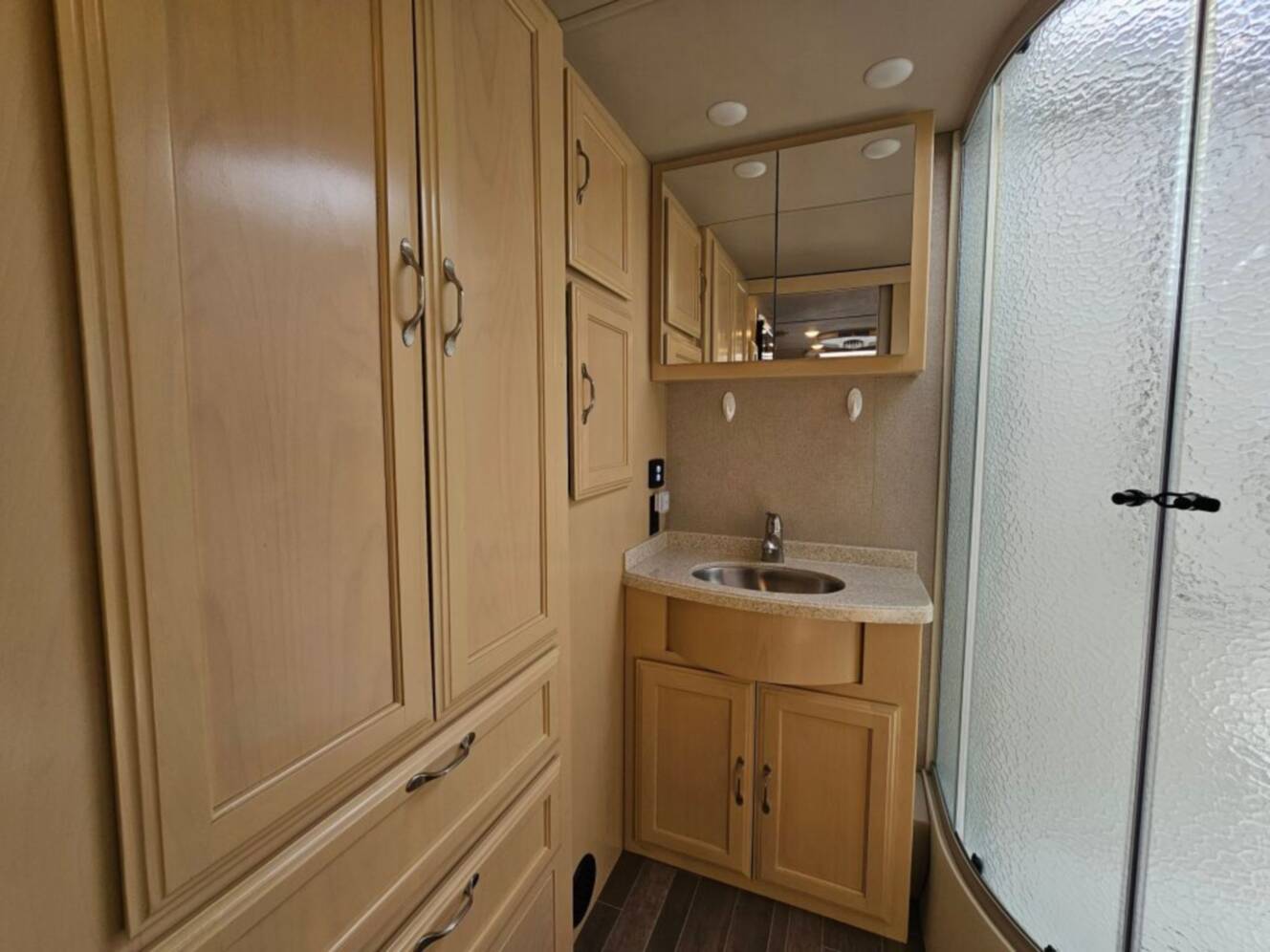 A photo of this 2019 Regency Rv Ultra Brougham 25MB