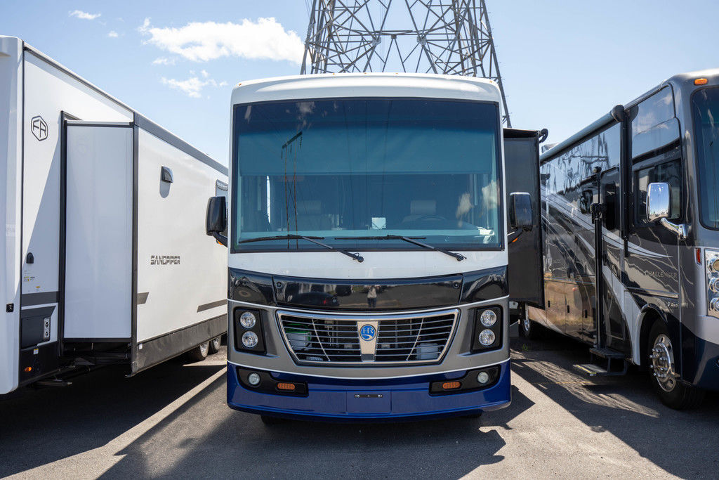 2018 Holiday Rambler Vacationer 36D in spokane WA