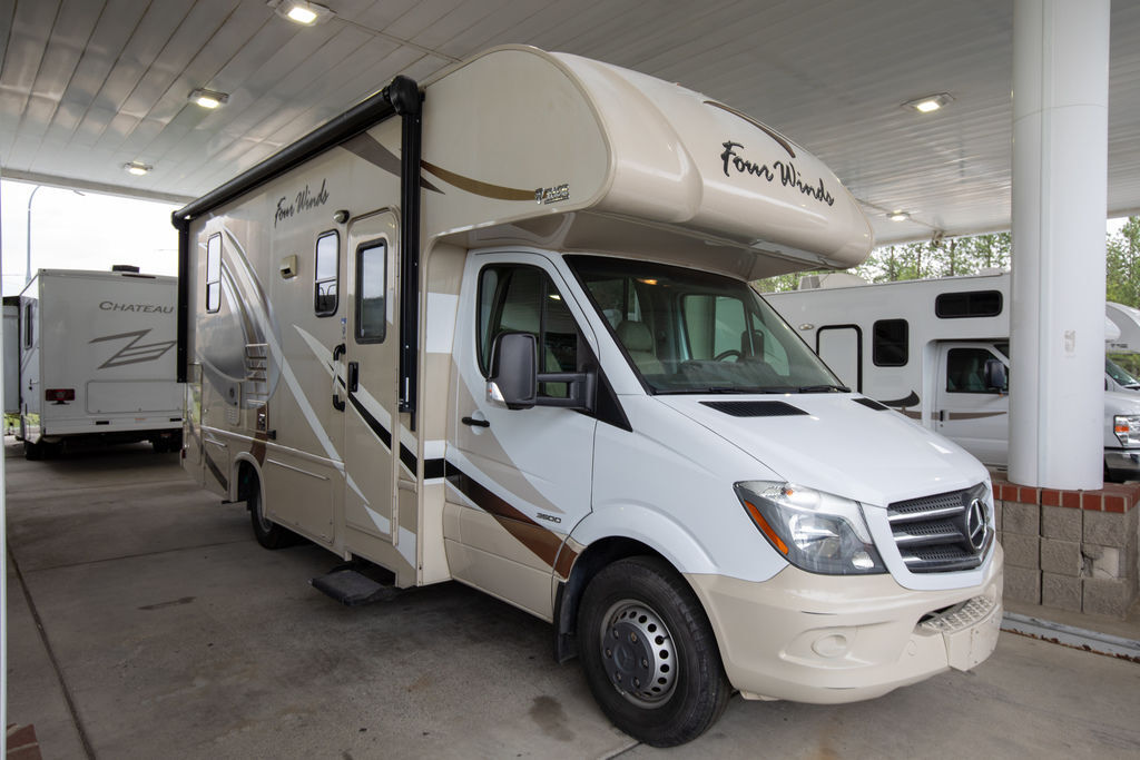 2017 Thor Motor Coach Four Winds Sprinter 24HL in spokane WA