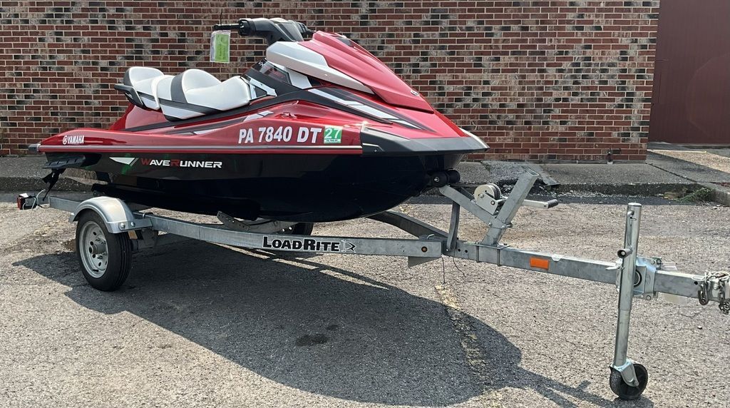 2017 Yamaha Waverunner Vx CRUISER in duncansville PA