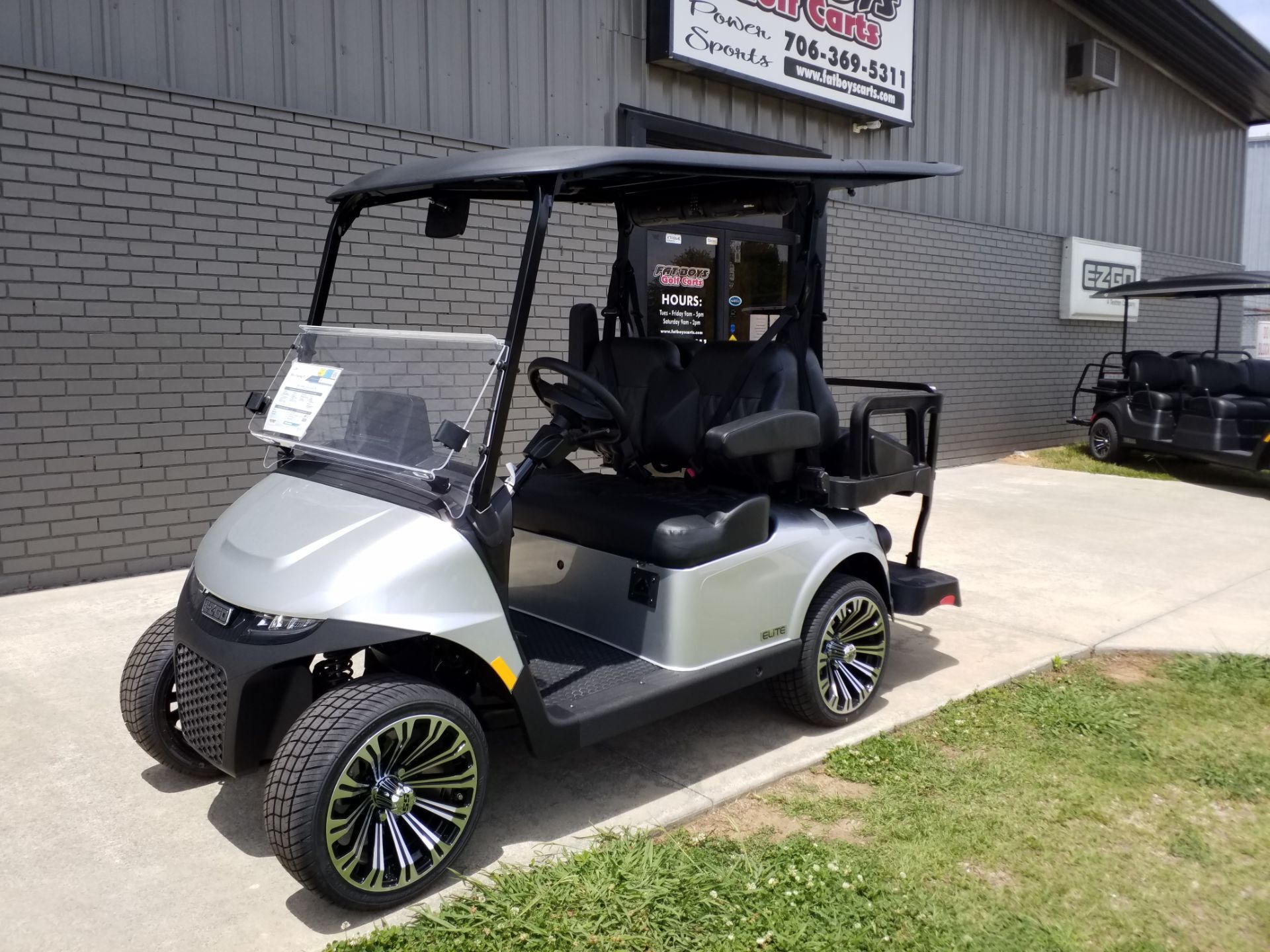 2026 E-Z-Go RXV 4 Touring STL ELiTE Lithium in covington GA