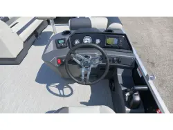 2027 Bennington 20 S1 STERN RADIUS