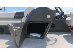 2027 Bennington 20 S1 STERN RADIUS