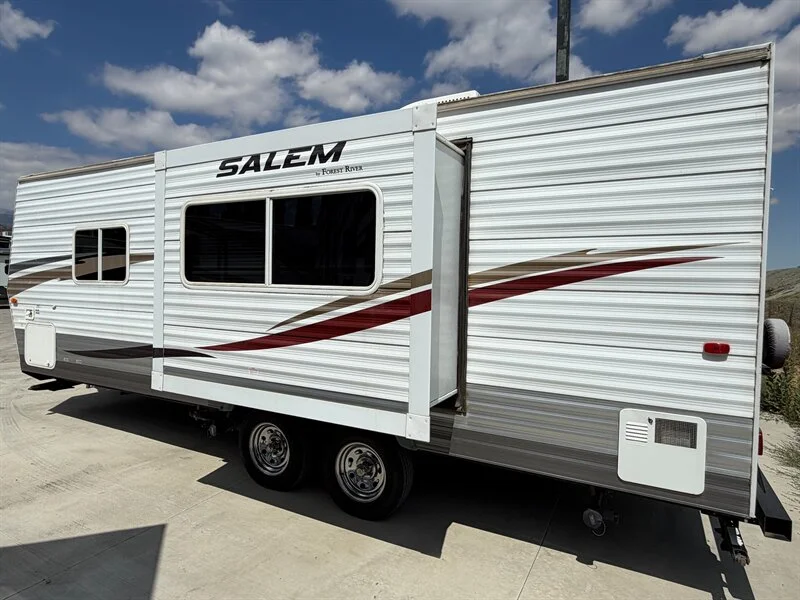 2010 Forest River Salem 25RKS