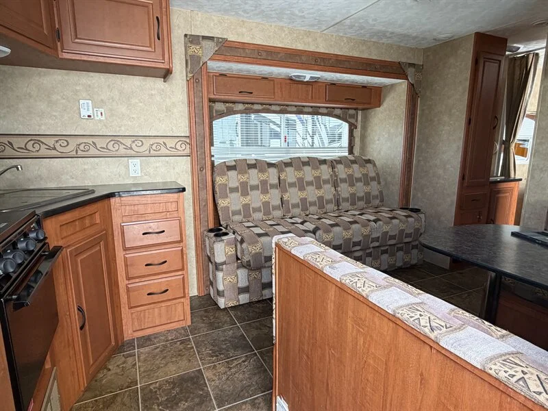 2010 Forest River Salem 25RKS
