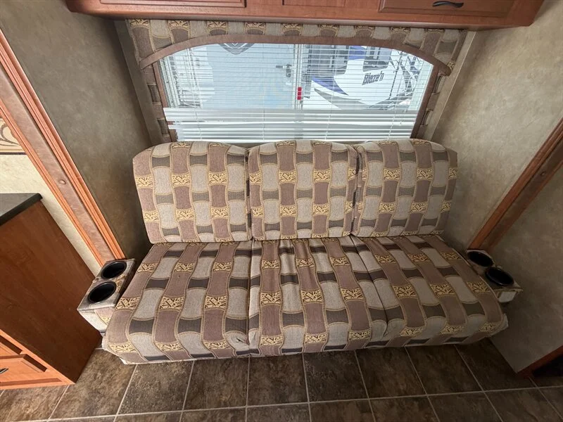 2010 Forest River Salem 25RKS