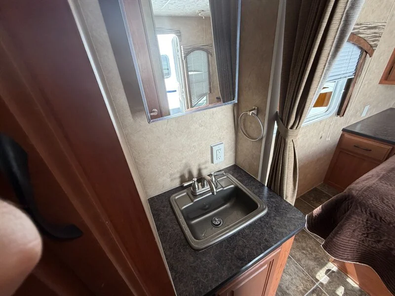 2010 Forest River Salem 25RKS
