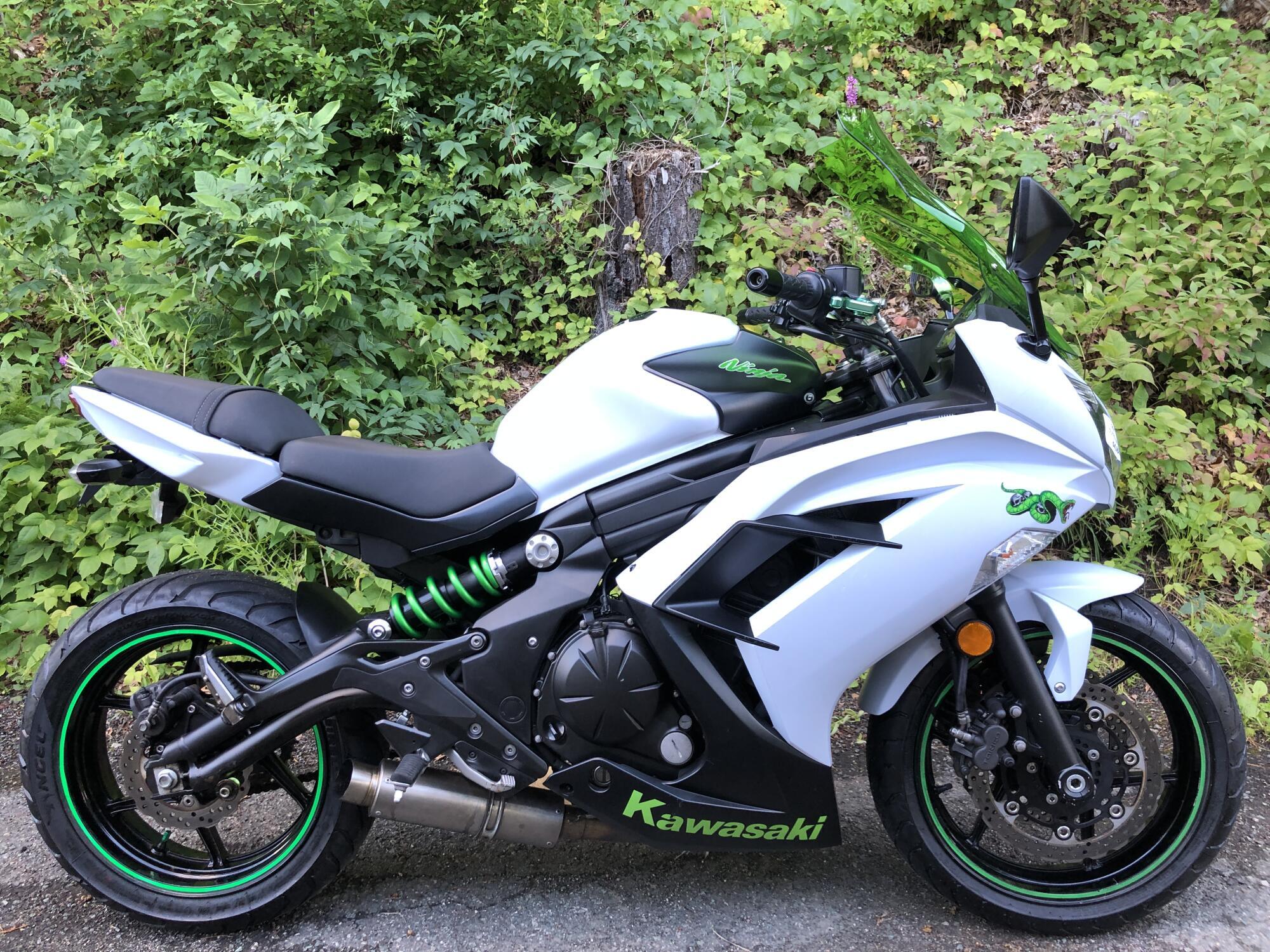 2015 Kawasaki Ninja 650 BASE in Bellingham, MA