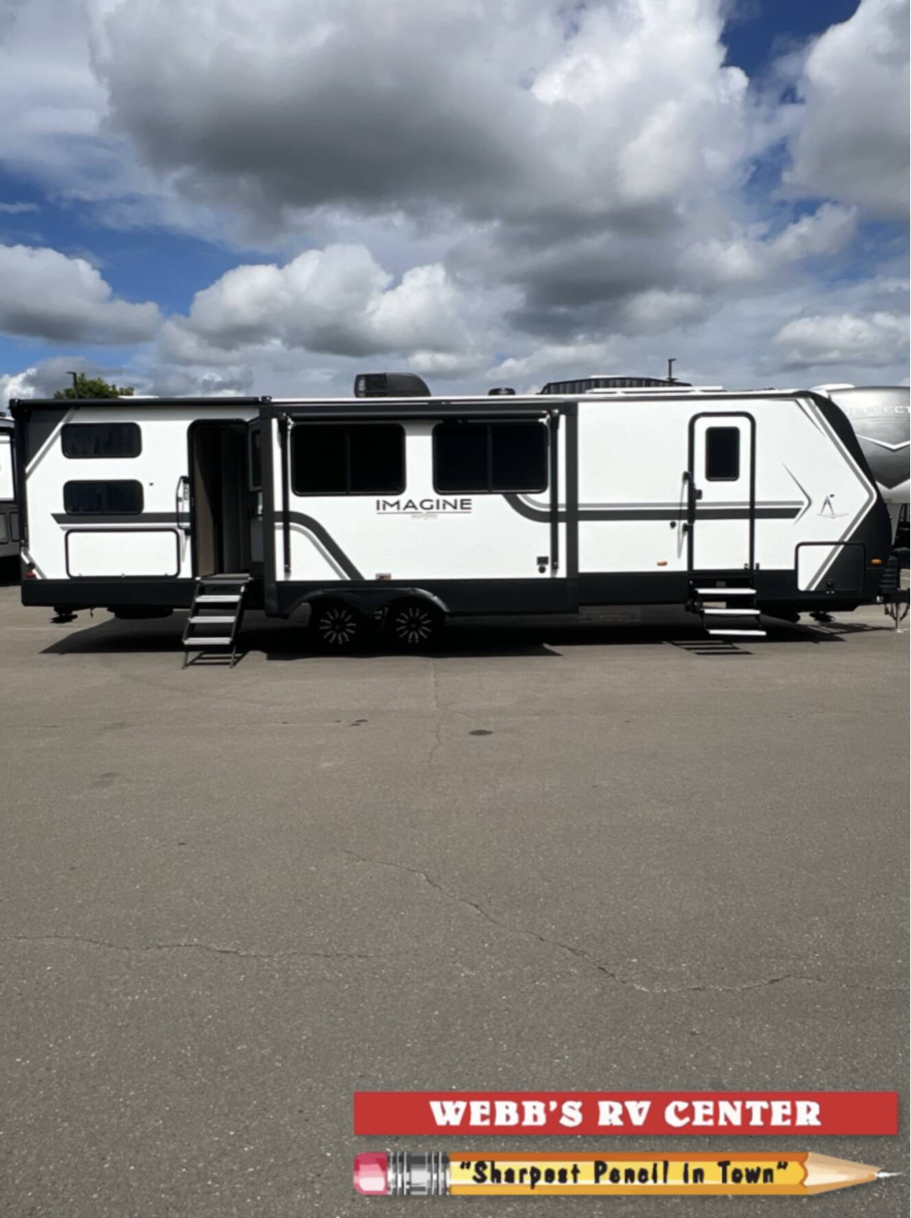 A photo of this 2026 Grand Design Imagine 3210BH