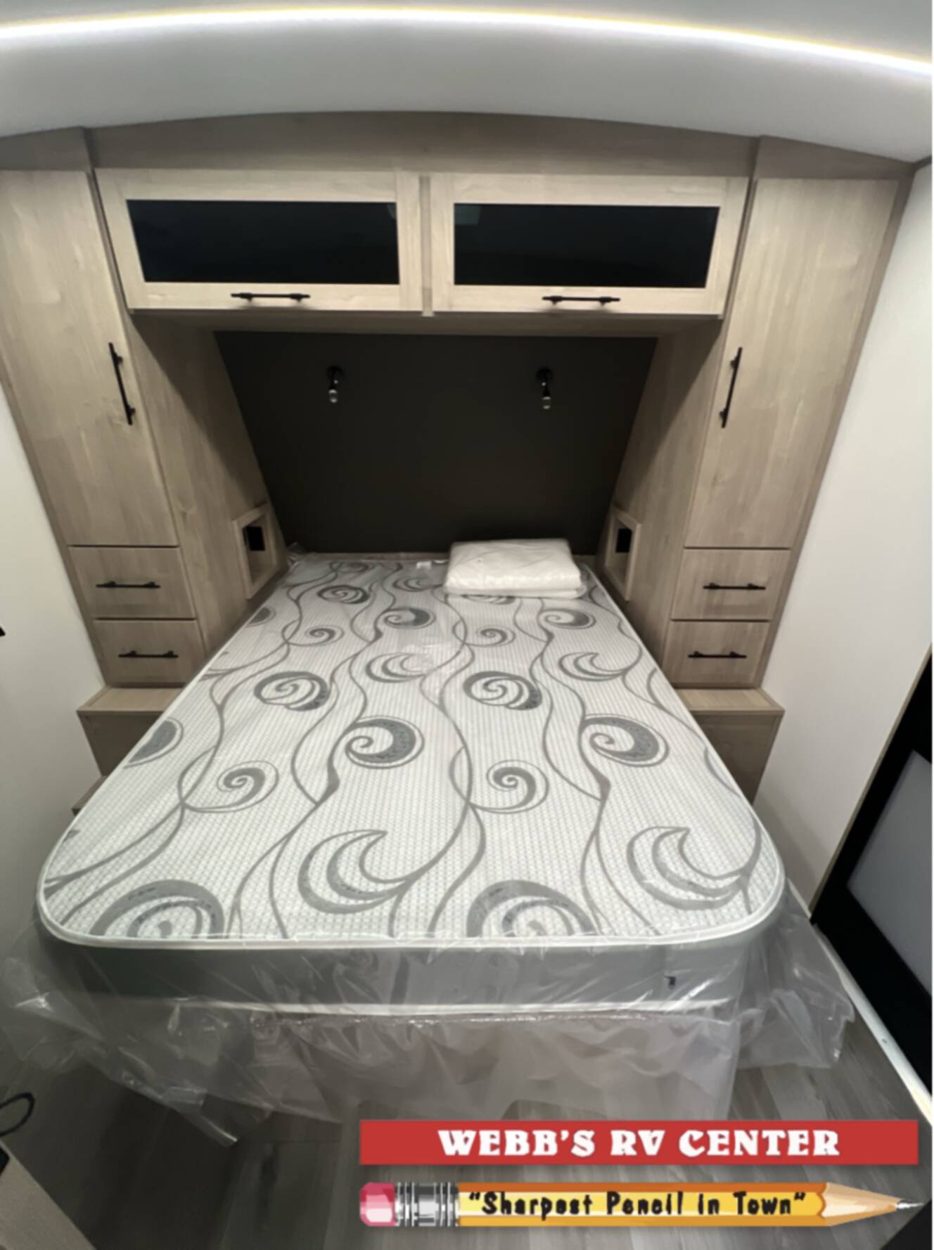 A photo of this 2026 Grand Design Imagine 3210BH