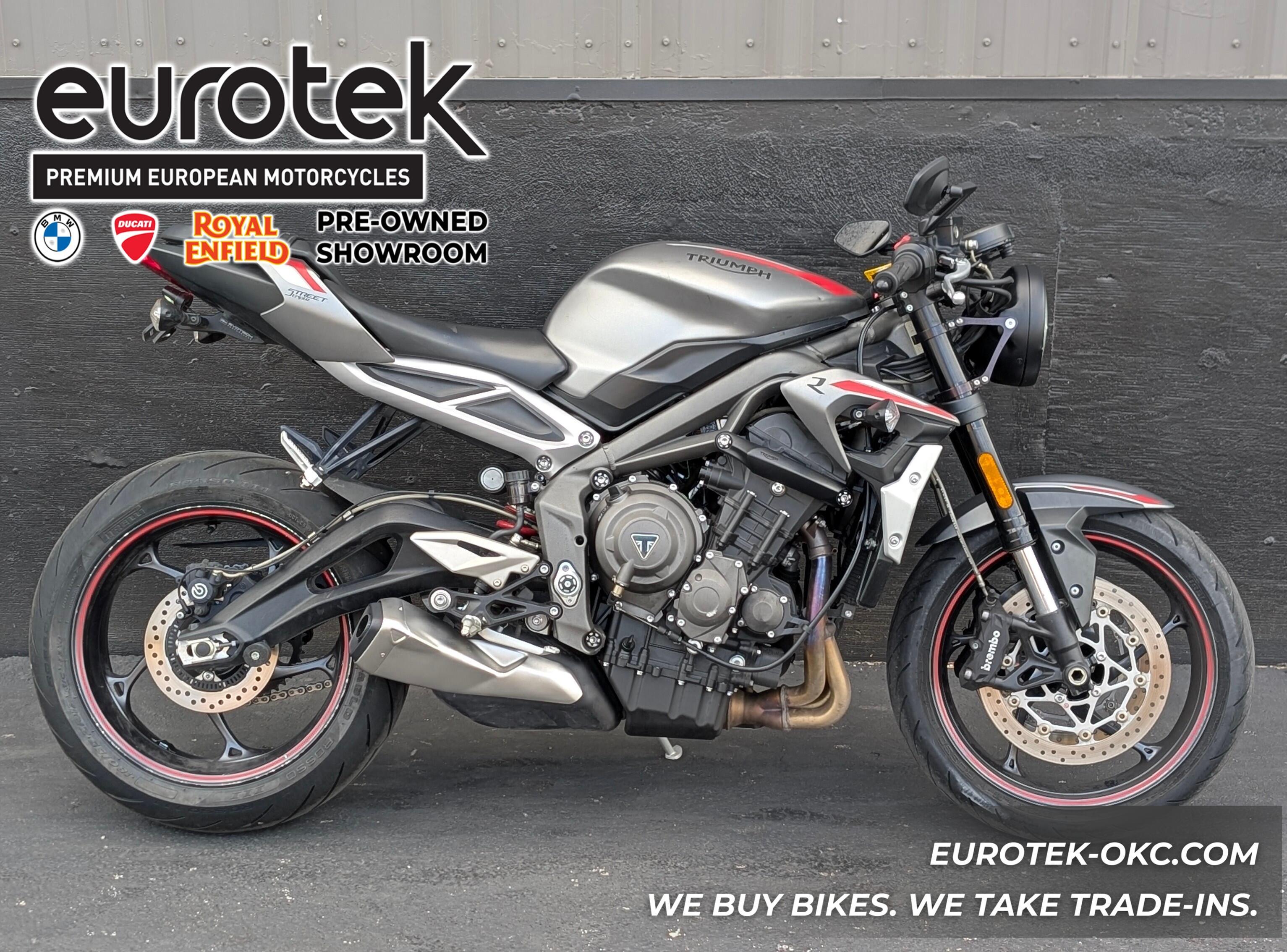 2022 Triumph STREET TRIPLE R R in Oklahoma City, OK