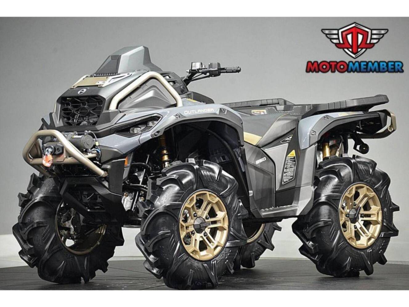 A photo of this 2026 Can-Am Outlander X mr 850 Granite Grey