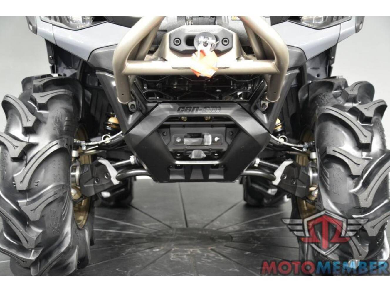A photo of this 2026 Can-Am Outlander X mr 850 Granite Grey
