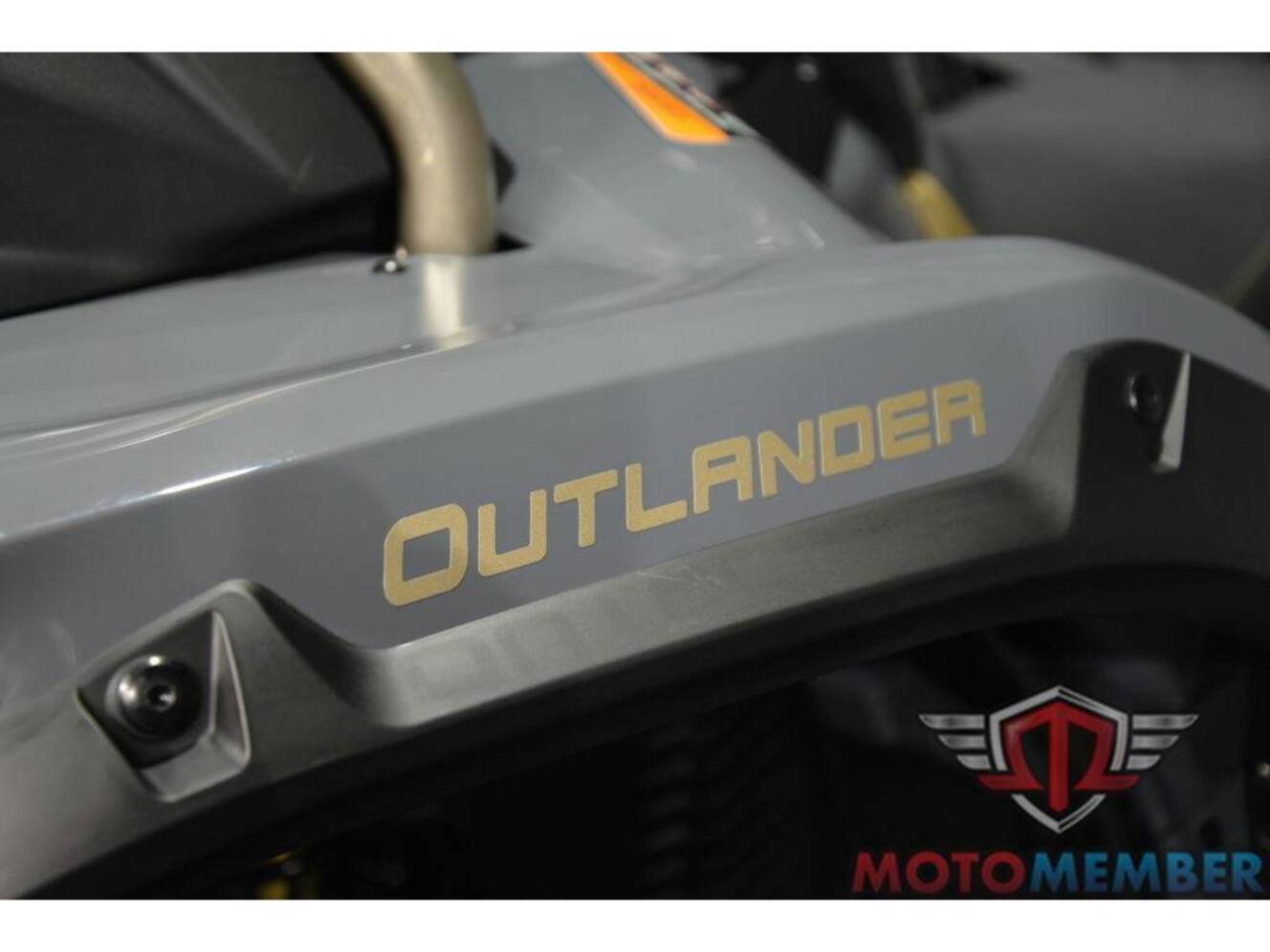 A photo of this 2026 Can-Am Outlander X mr 850 Granite Grey
