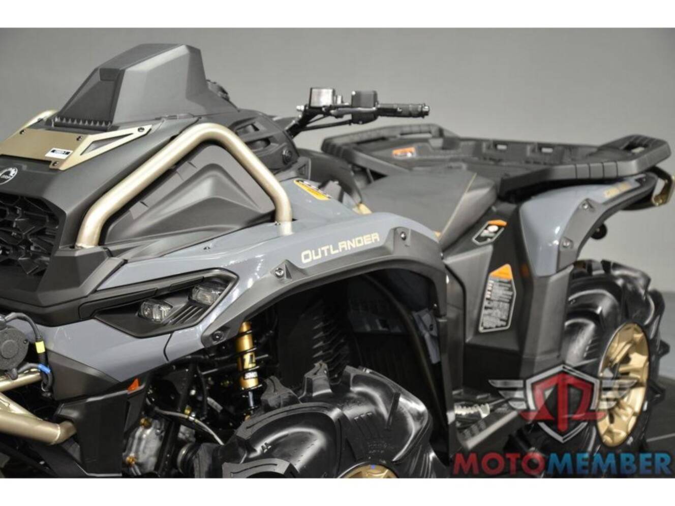 A photo of this 2026 Can-Am Outlander X mr 850 Granite Grey