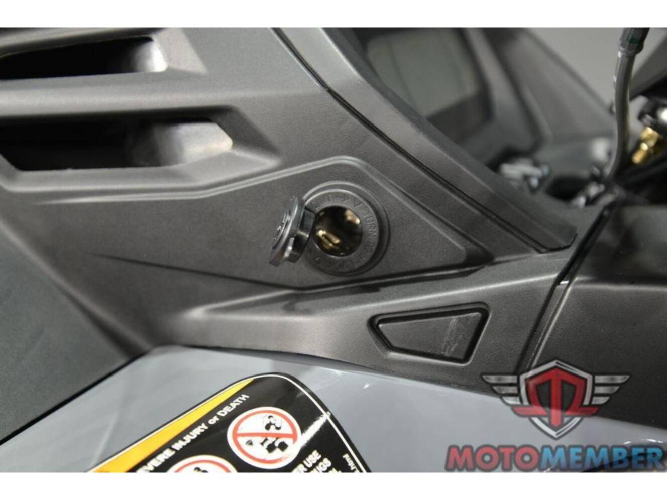 A photo of this 2026 Can-Am Outlander X mr 850 Granite Grey
