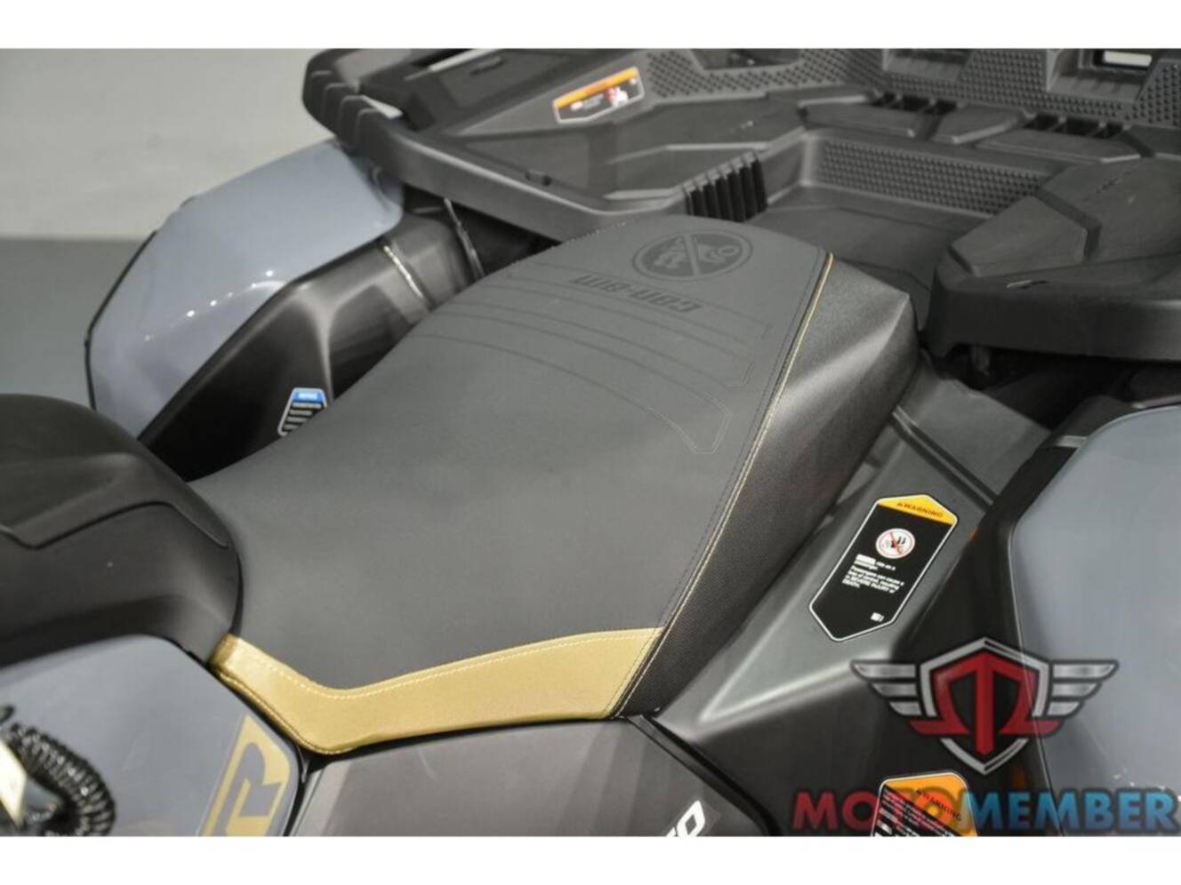 A photo of this 2026 Can-Am Outlander X mr 850 Granite Grey