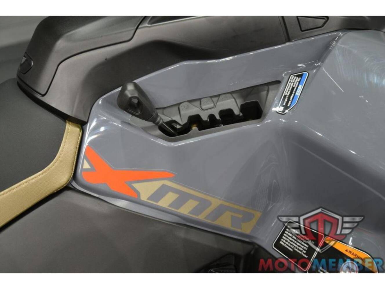 A photo of this 2026 Can-Am Outlander X mr 850 Granite Grey