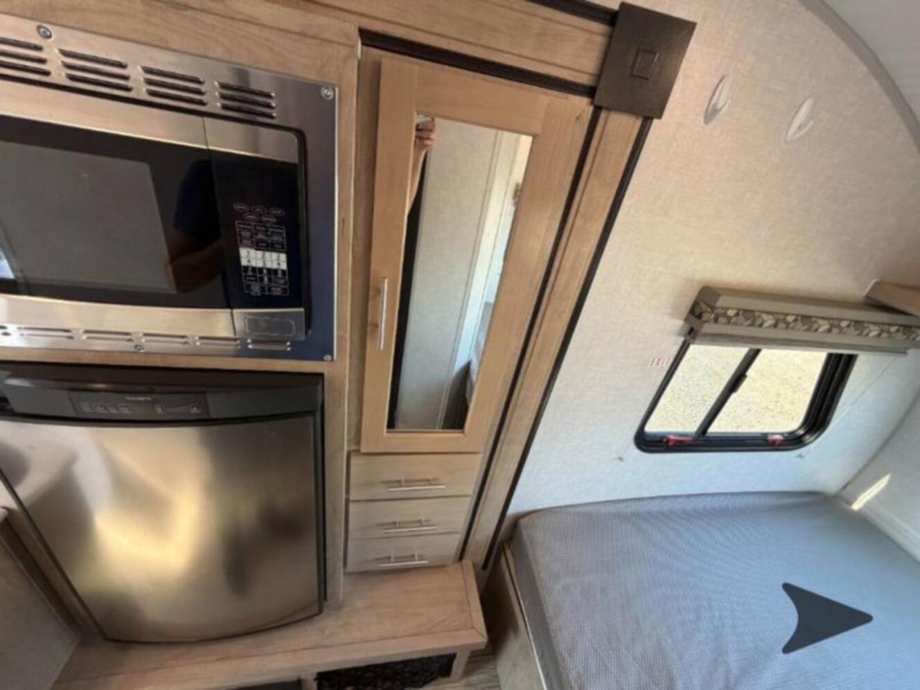 A photo of this 2021 Forest River Rv R POD HOOD RIVER 190