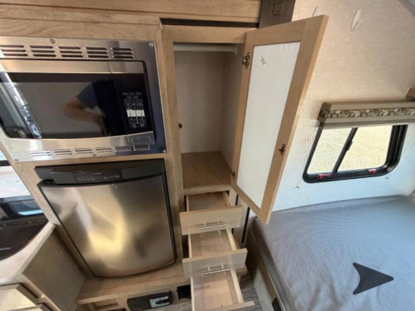A photo of this 2021 Forest River Rv R POD HOOD RIVER 190