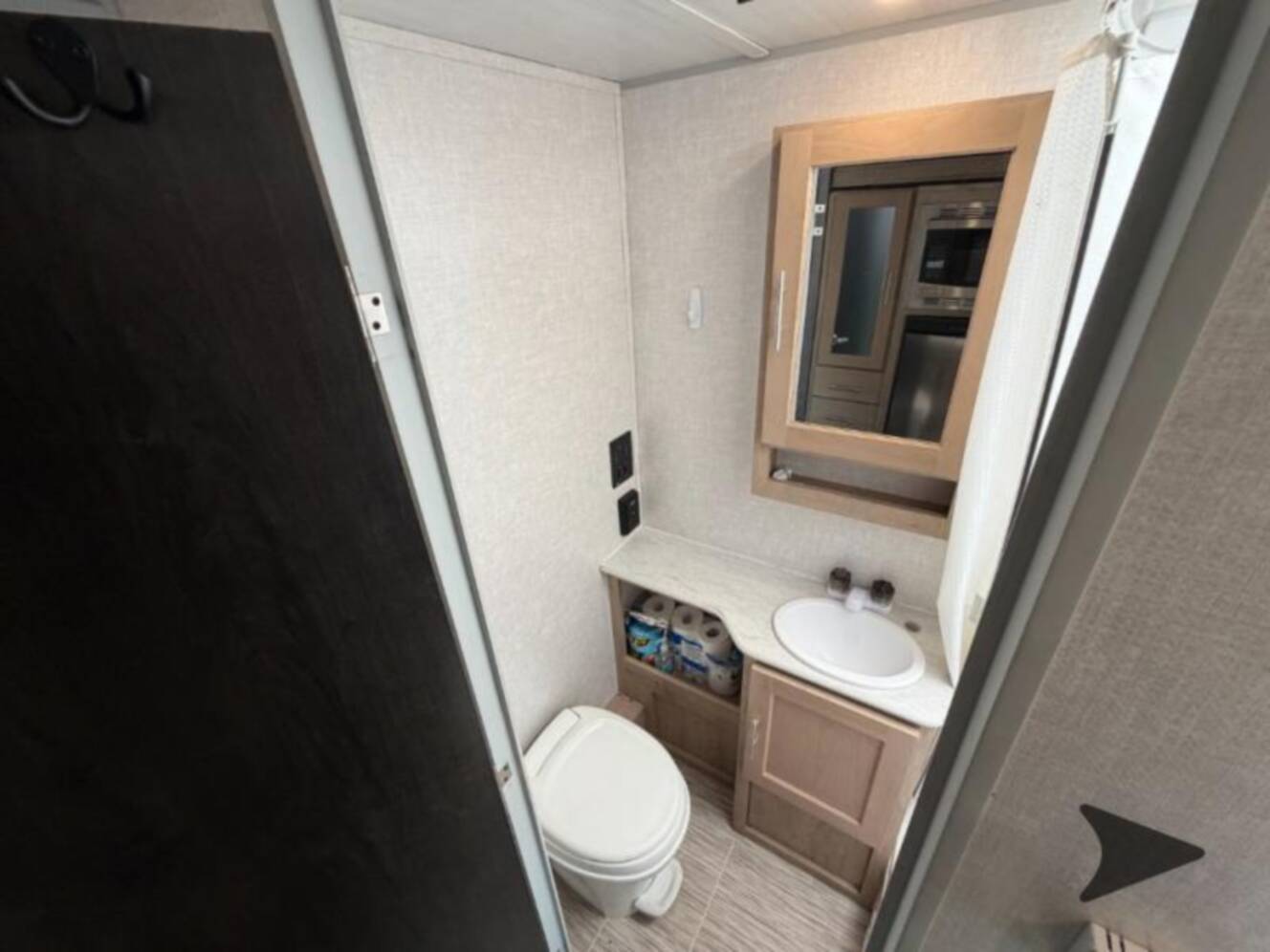 A photo of this 2021 Forest River Rv R POD HOOD RIVER 190