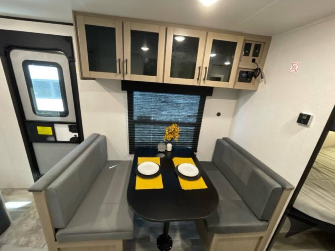 A photo of this 2026 Jayco Jay Flight SLX 260BHW