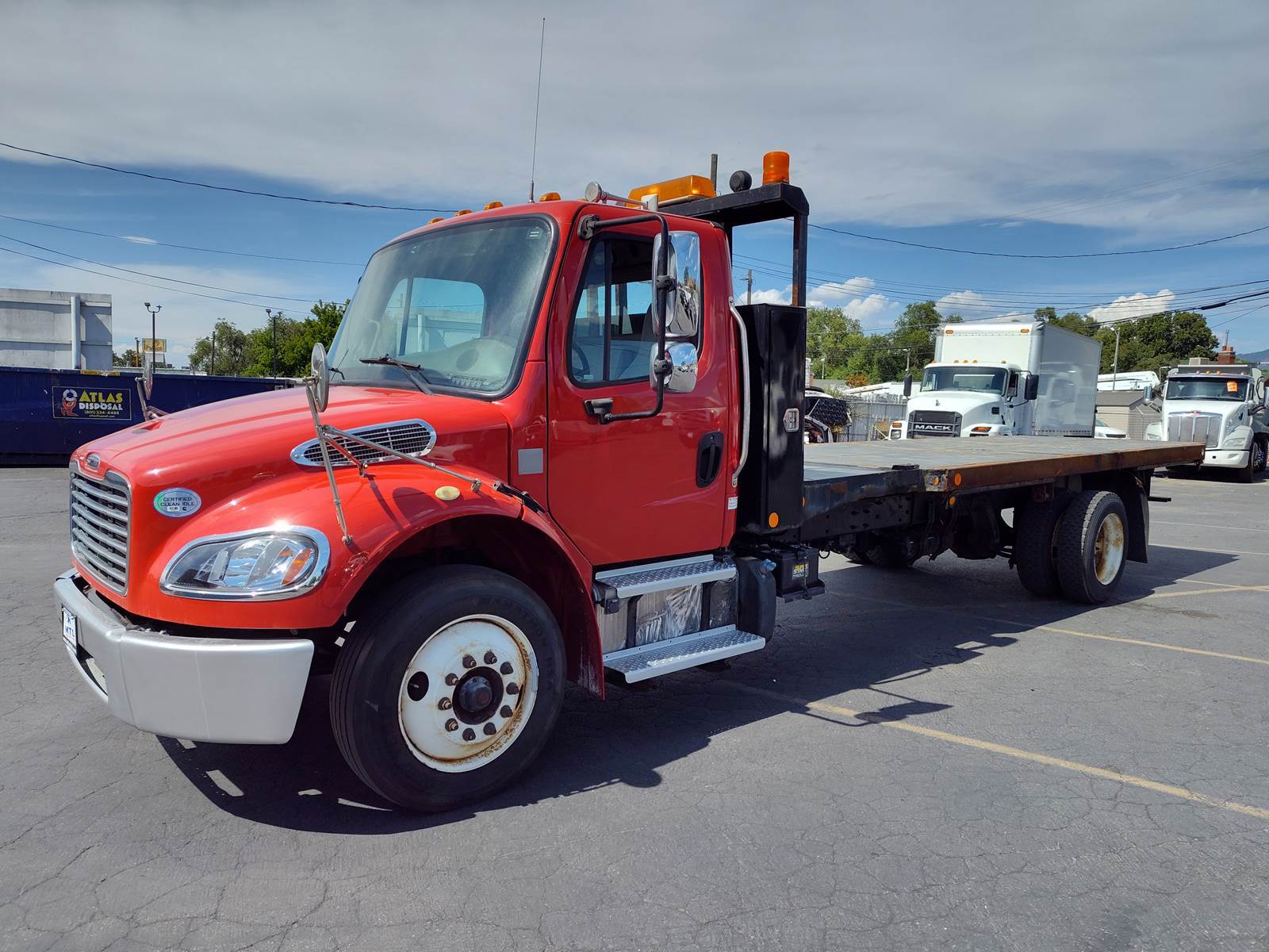 2016 FREIGHTLINER BUSINESS CLASS M2 106 in Midvale, UT