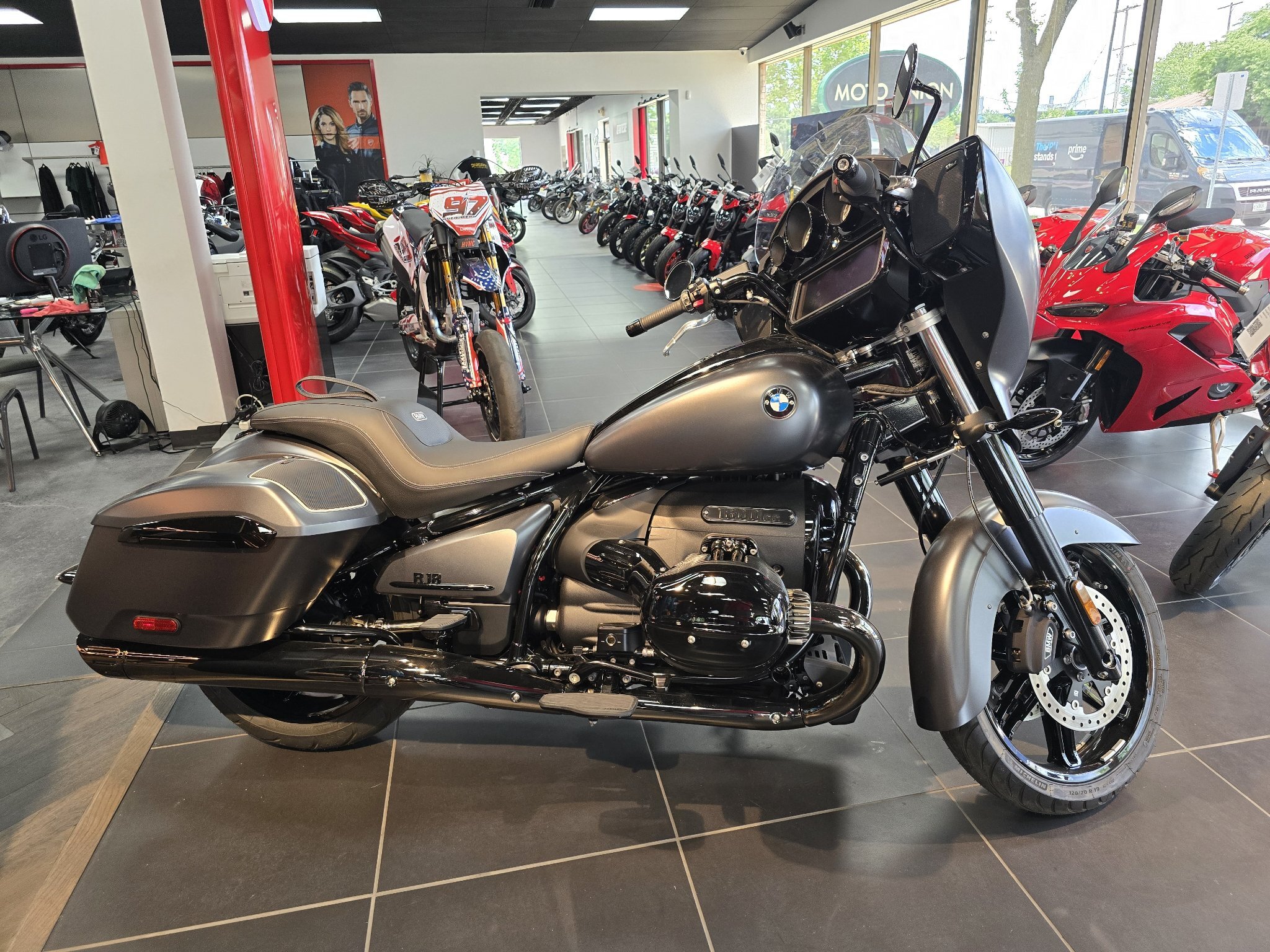 2025 BMW R 18 B B in West Allis, WI
