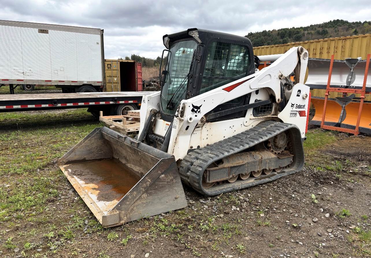 2021 Bobcat T770 in Wayne, MI