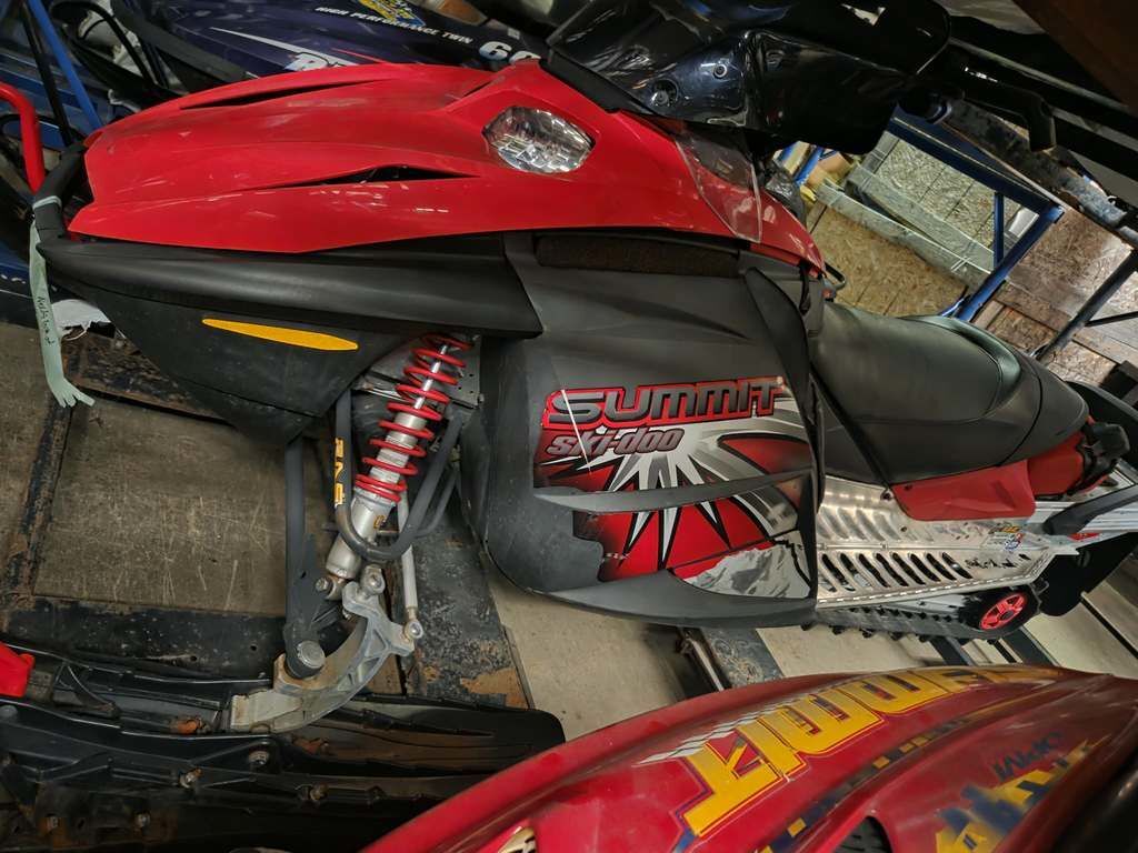2006 Ski-Doo SKI DOO SUMMIT ADRENALINE 600 144 600 H.O. SDI in enumclaw WA