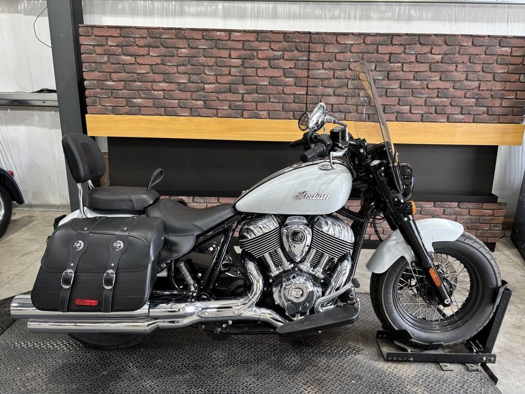 2024 Indian Motorcycle® Super Chief Limited ABS Ghost White Metallic LIMITED ABS in Wichita, KS