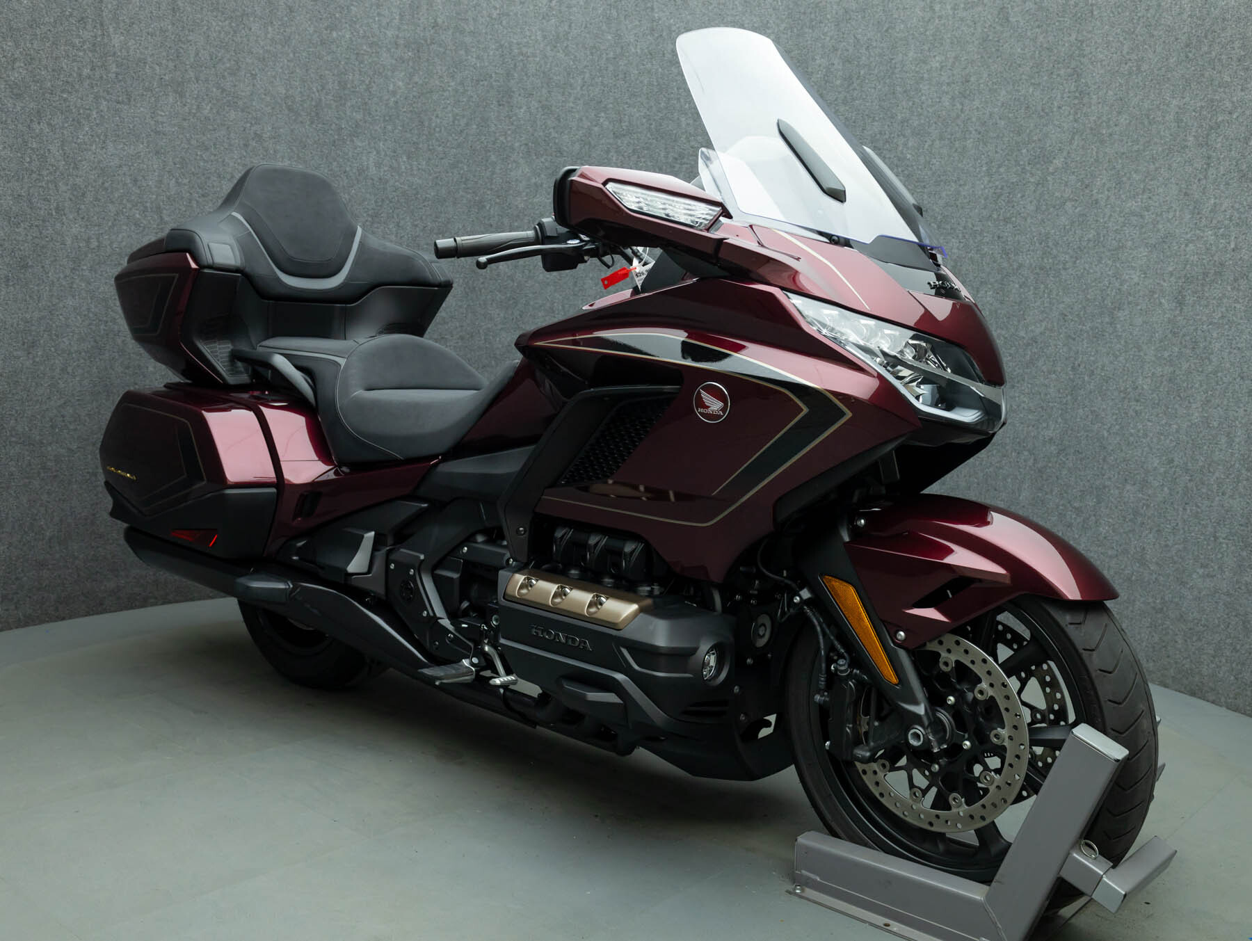2025 Honda GL1800 GOLDWING TOUR 1800 ANNIVERSARY W/ABS SPEC 1 in Pembroke, NH